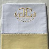 2-seater JC monogram sheet embroidered in yellow, yellow lapels day ladder