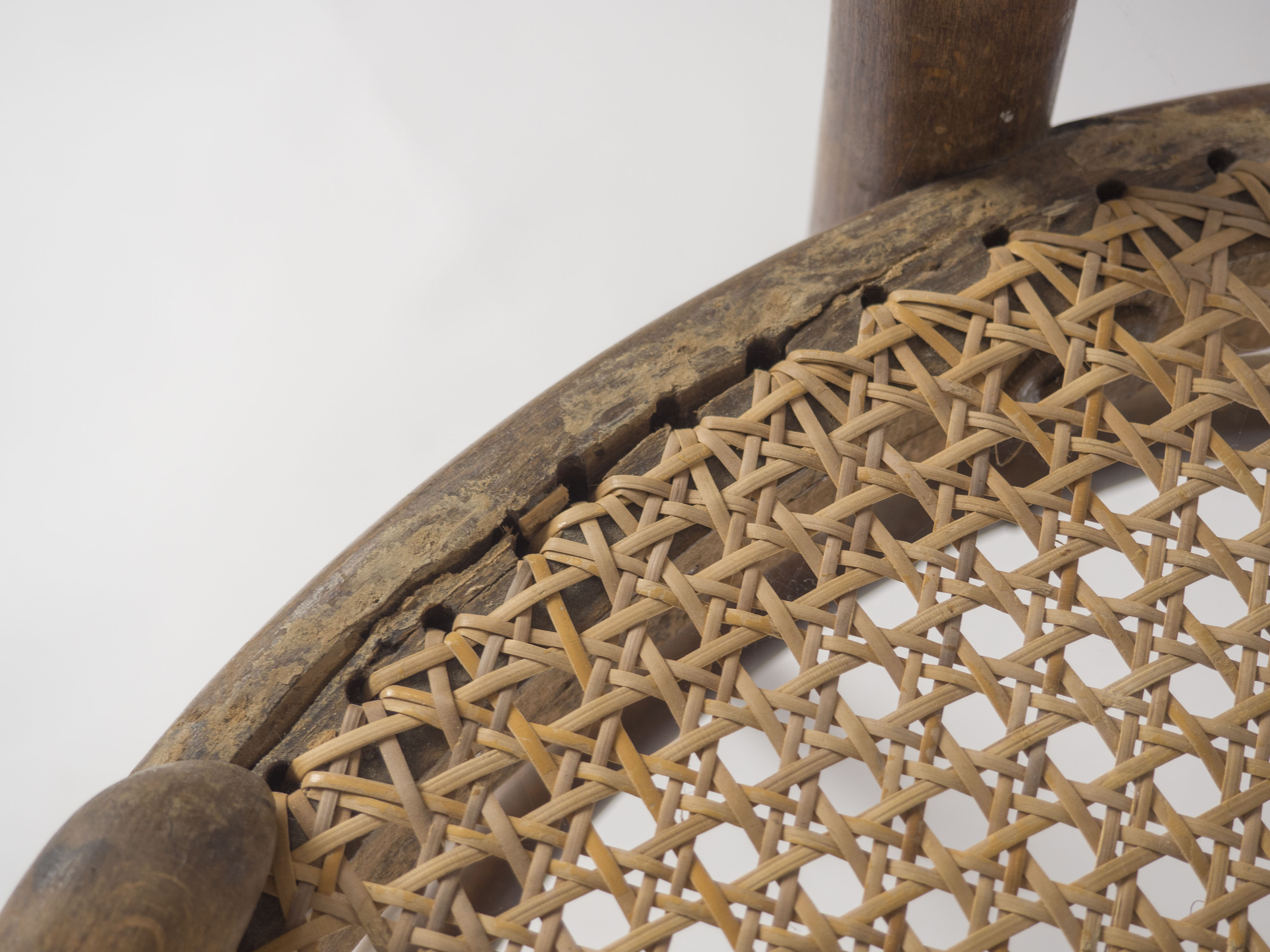 Antique Mod. 14 Armchair by Thonet for Thonet Wien, 1900s