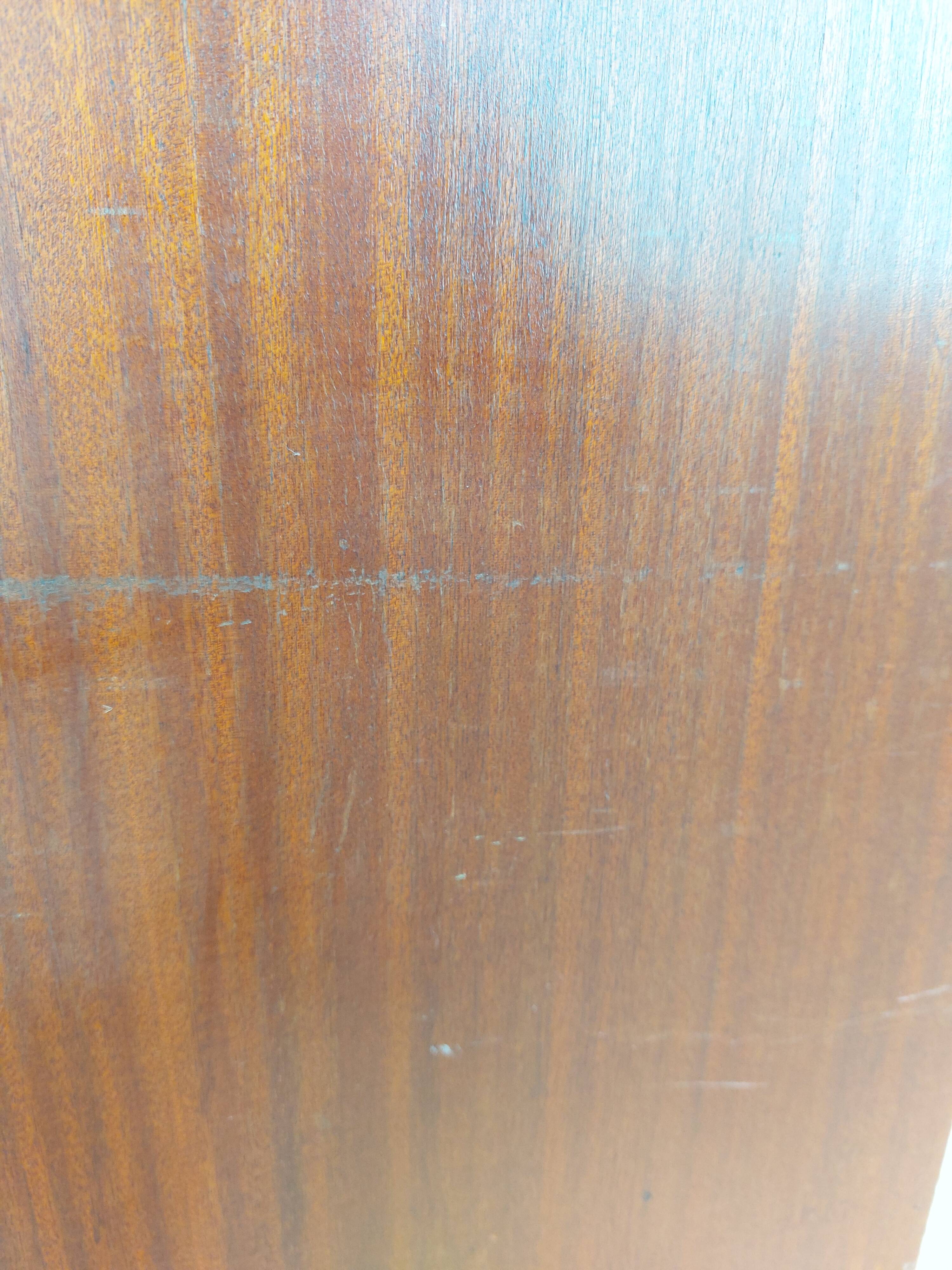 Vintage tapered leg chest of drawers