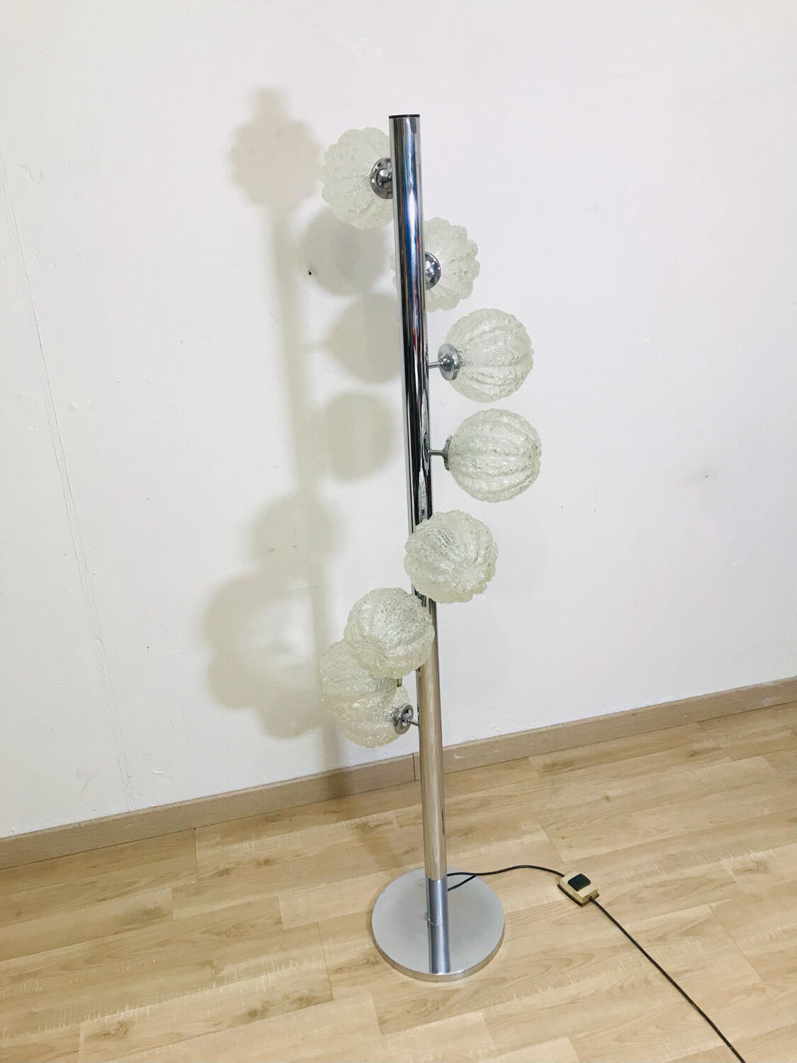 8-light floor lamp from the 70s