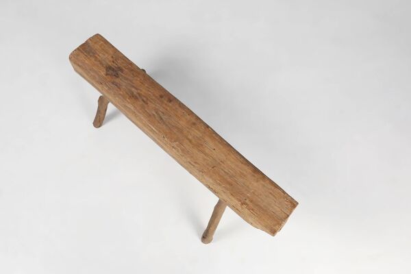 Banc rustique en tronc d'arbre, France, années 1850