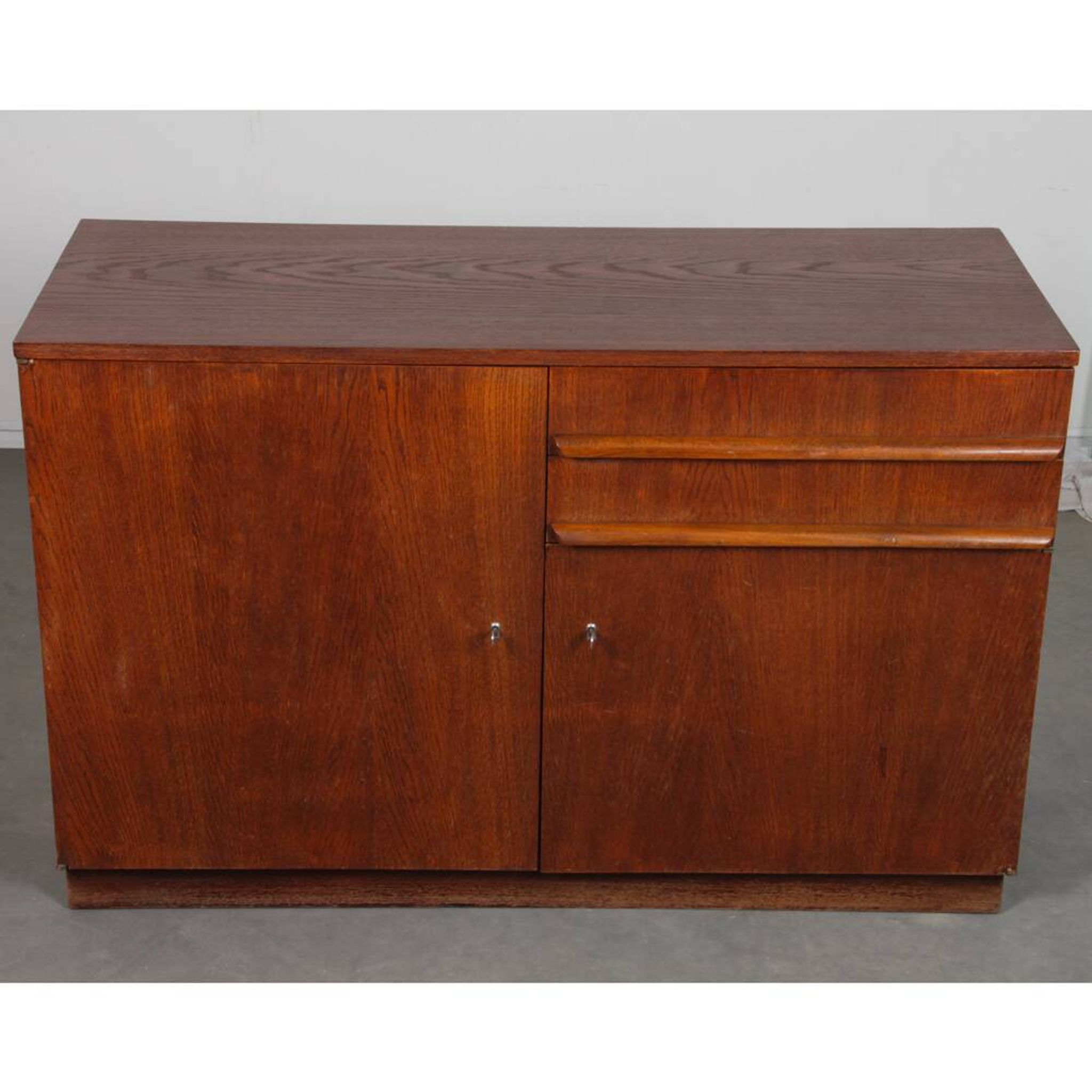Commode vintage en bois éditée par UP Zavody, 1960