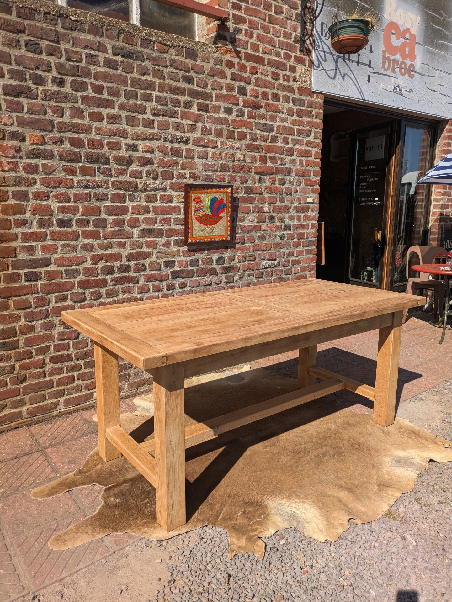 Oak farmhouse table with extensions