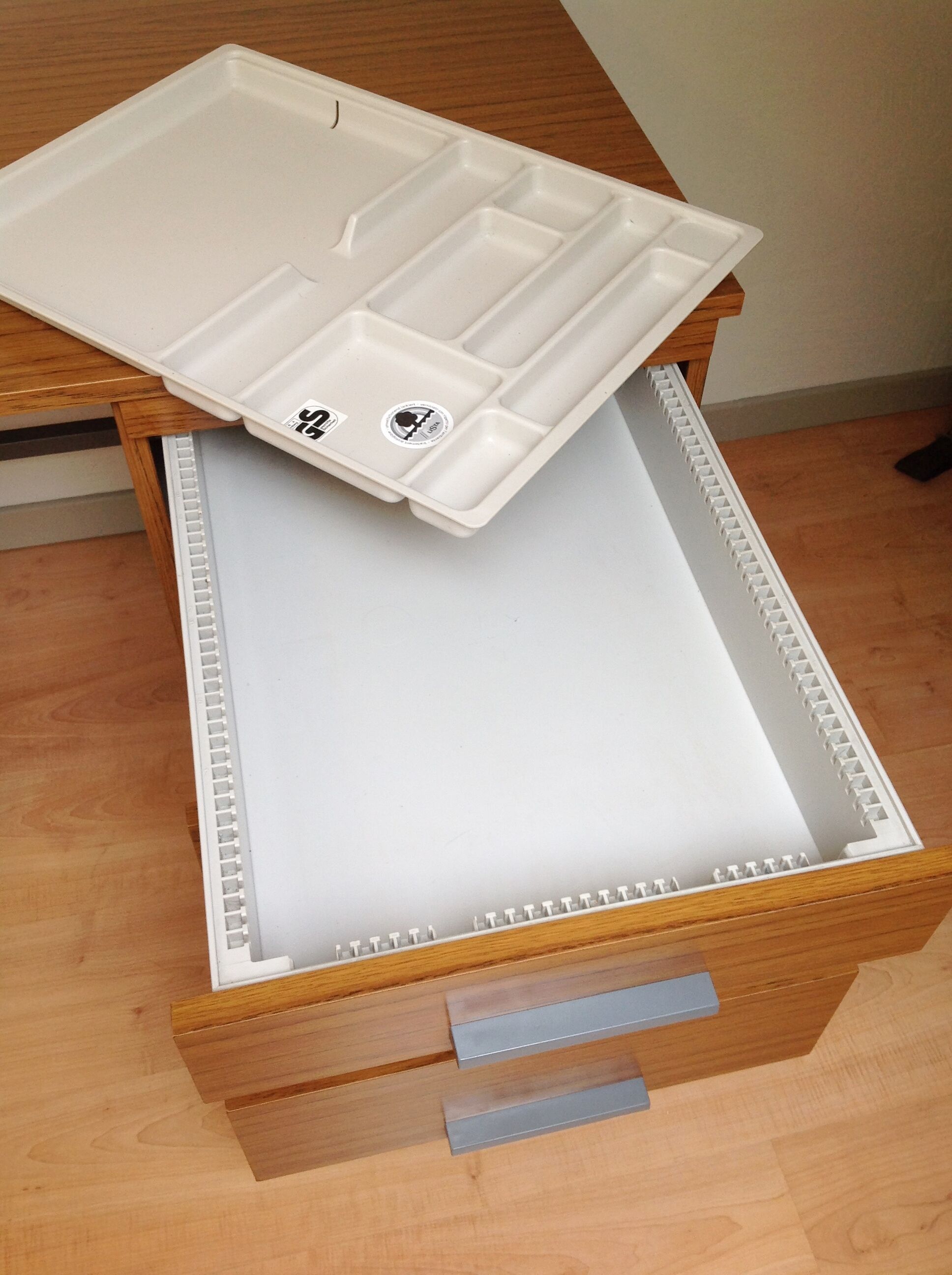 Bureau vintage années 60-70