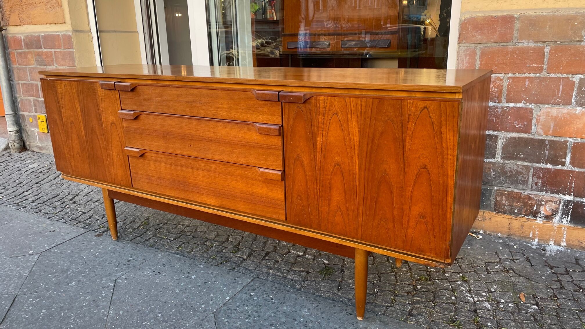 Teak sideboard from the 60s