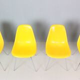 Charles & Ray Eames Set of 4 Yellow "La Fonda" Chairs for Herman Miller, 1960