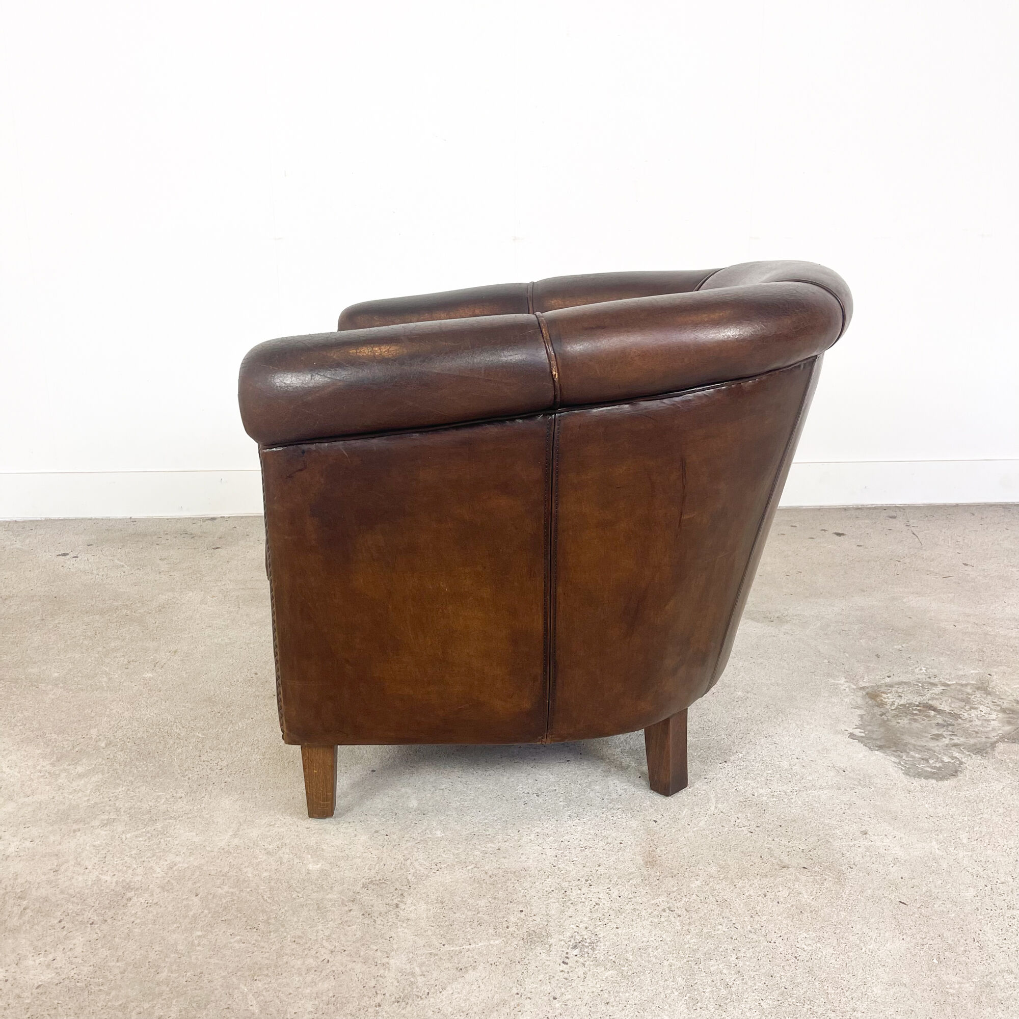 Vintage sheep leather club chair Assen