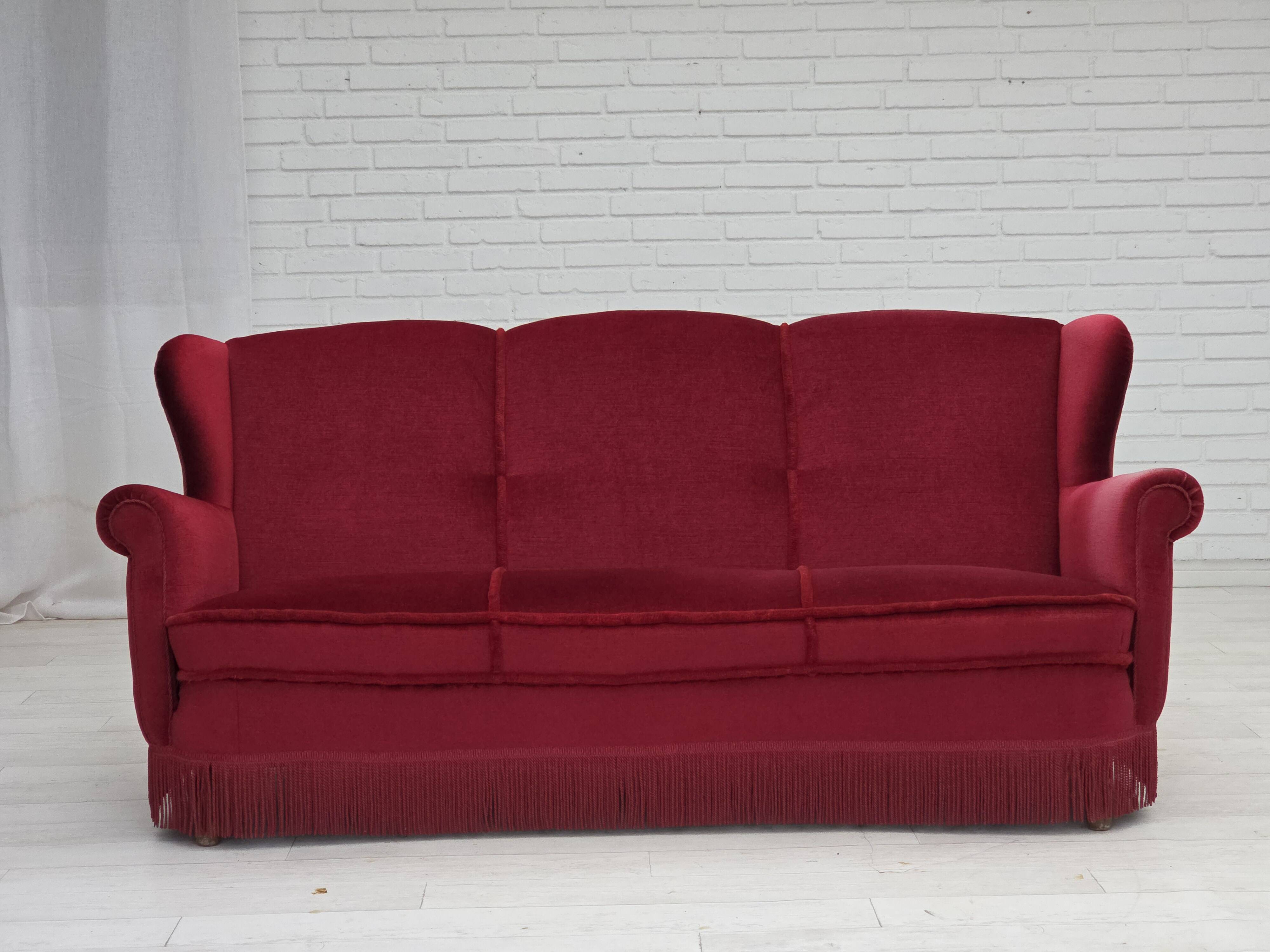 1960s, Danish 3-seater curved sofa, red furniture velour