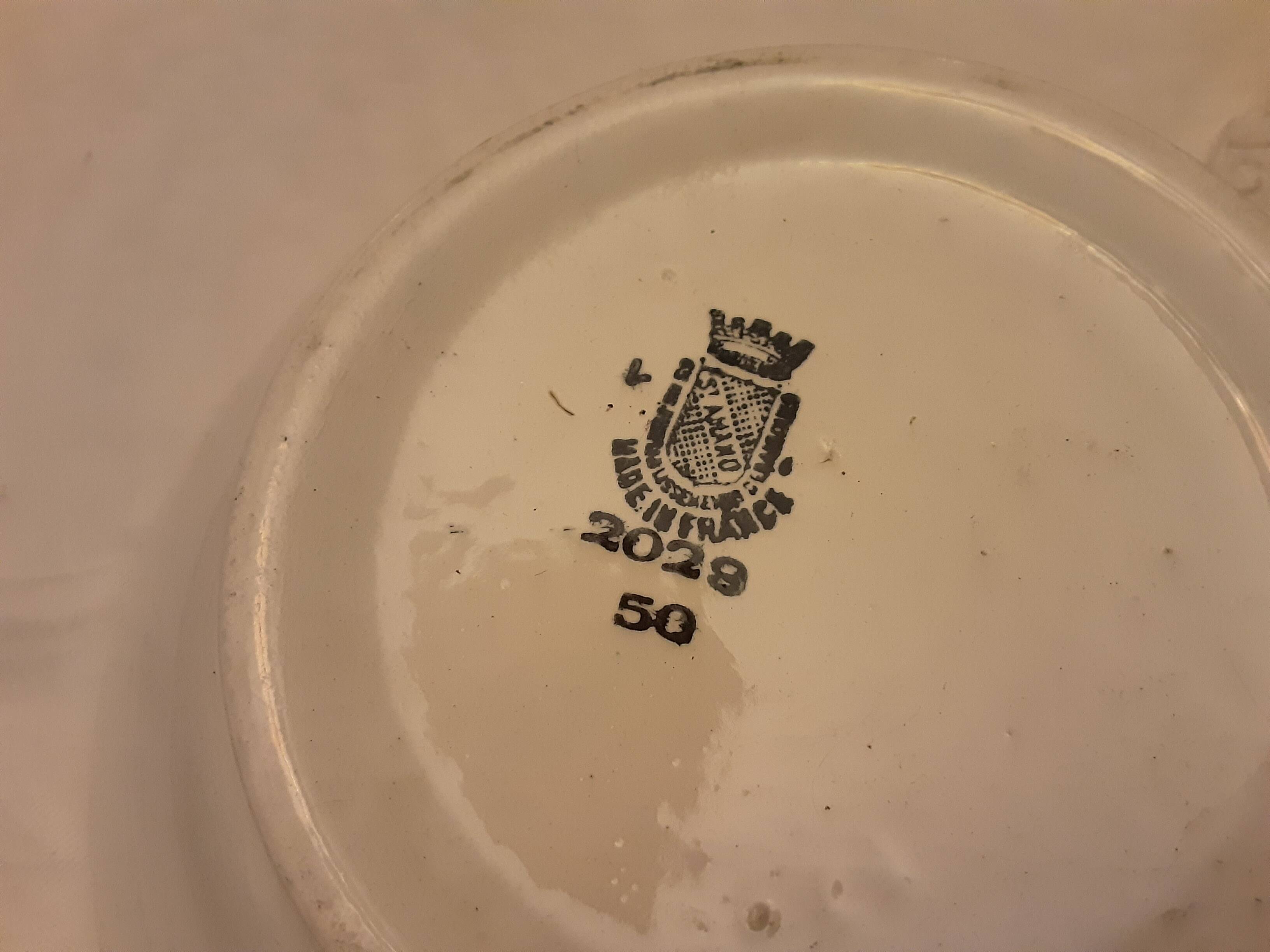 Saint amand faience salad bowl 1950s