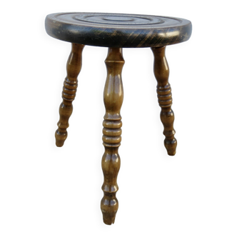 Old tripod stool in solid oak turned 1950 1960