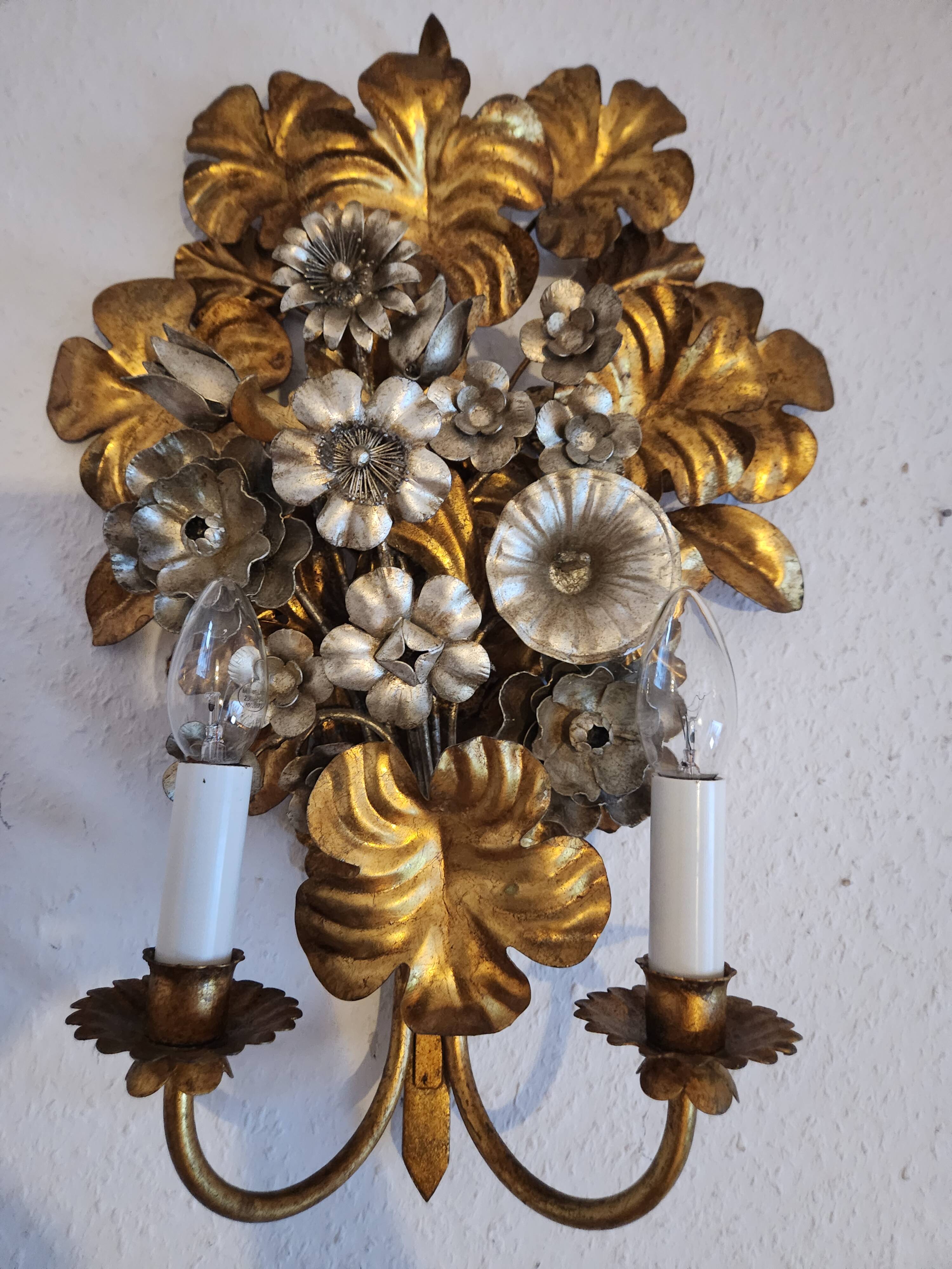 S.Salvadori Wandlampe vergoldet ersilbert Blumenmuster