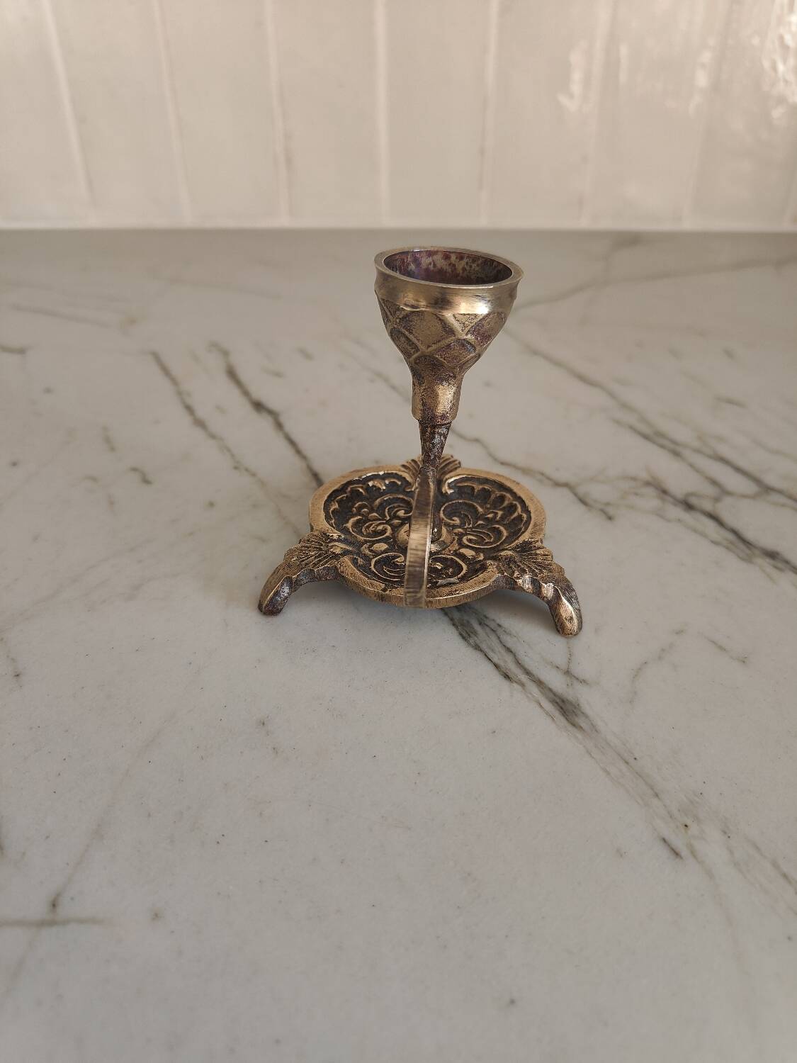 Candle holder