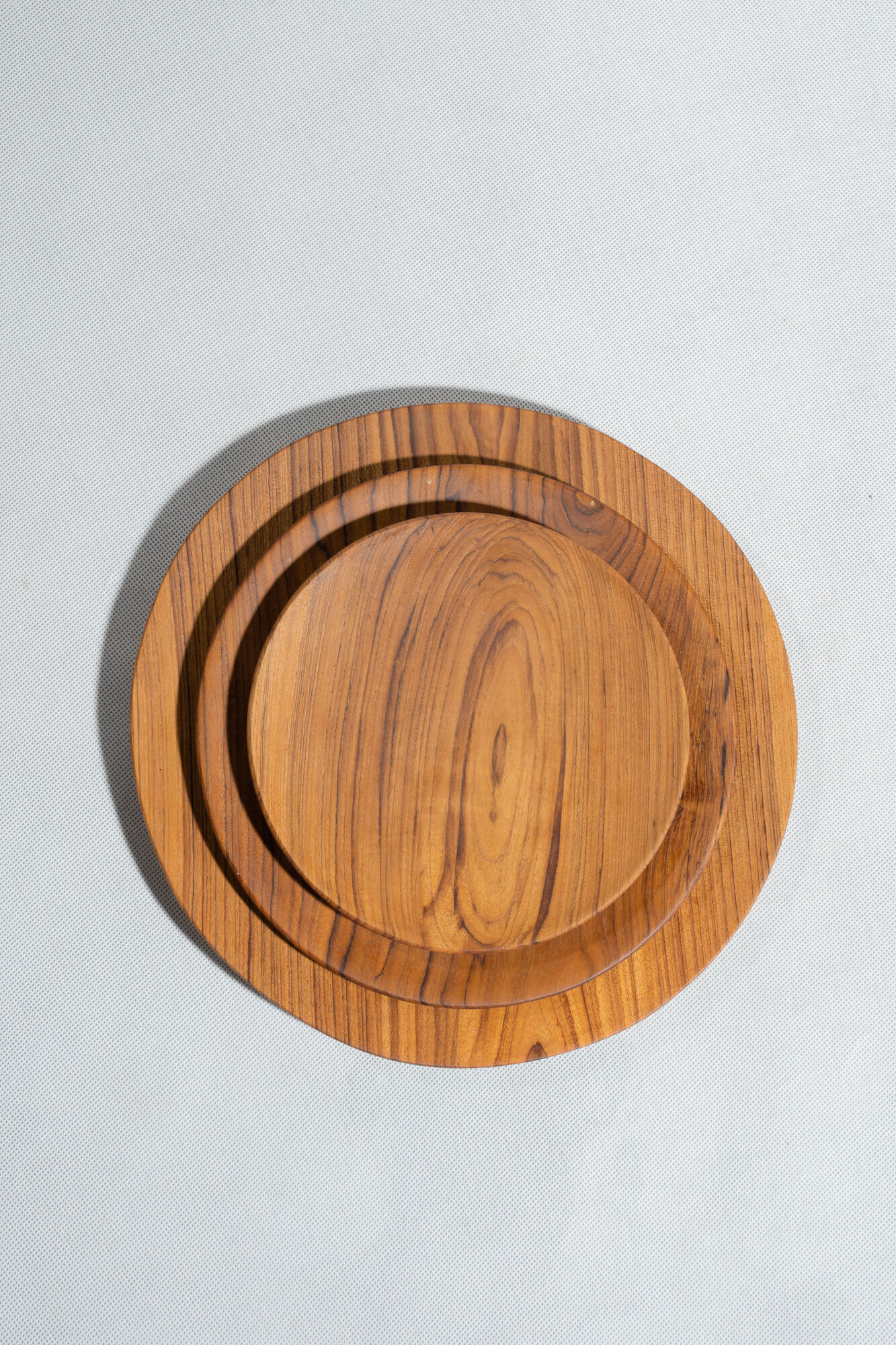 Set of 4 flat monoxyl teak trays