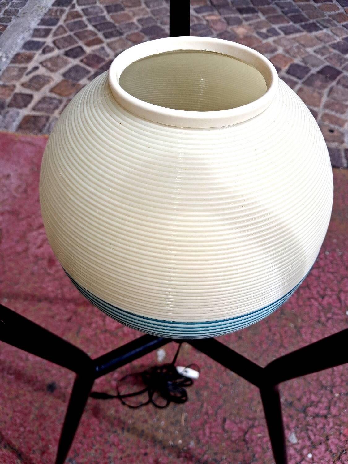 Lampe de plancher, tripode des années 50 60, design italien