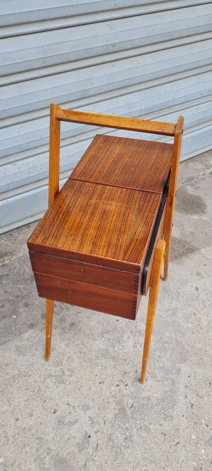 Vintage compass foot worker