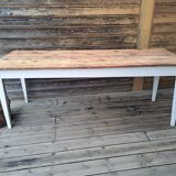 Farm table