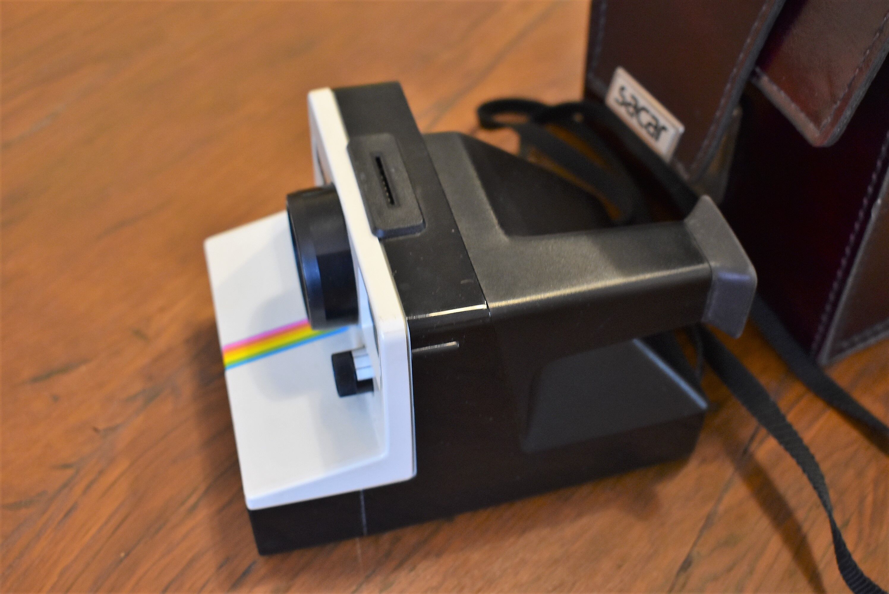 Polaroid land camera 1000 vintage button green with bag