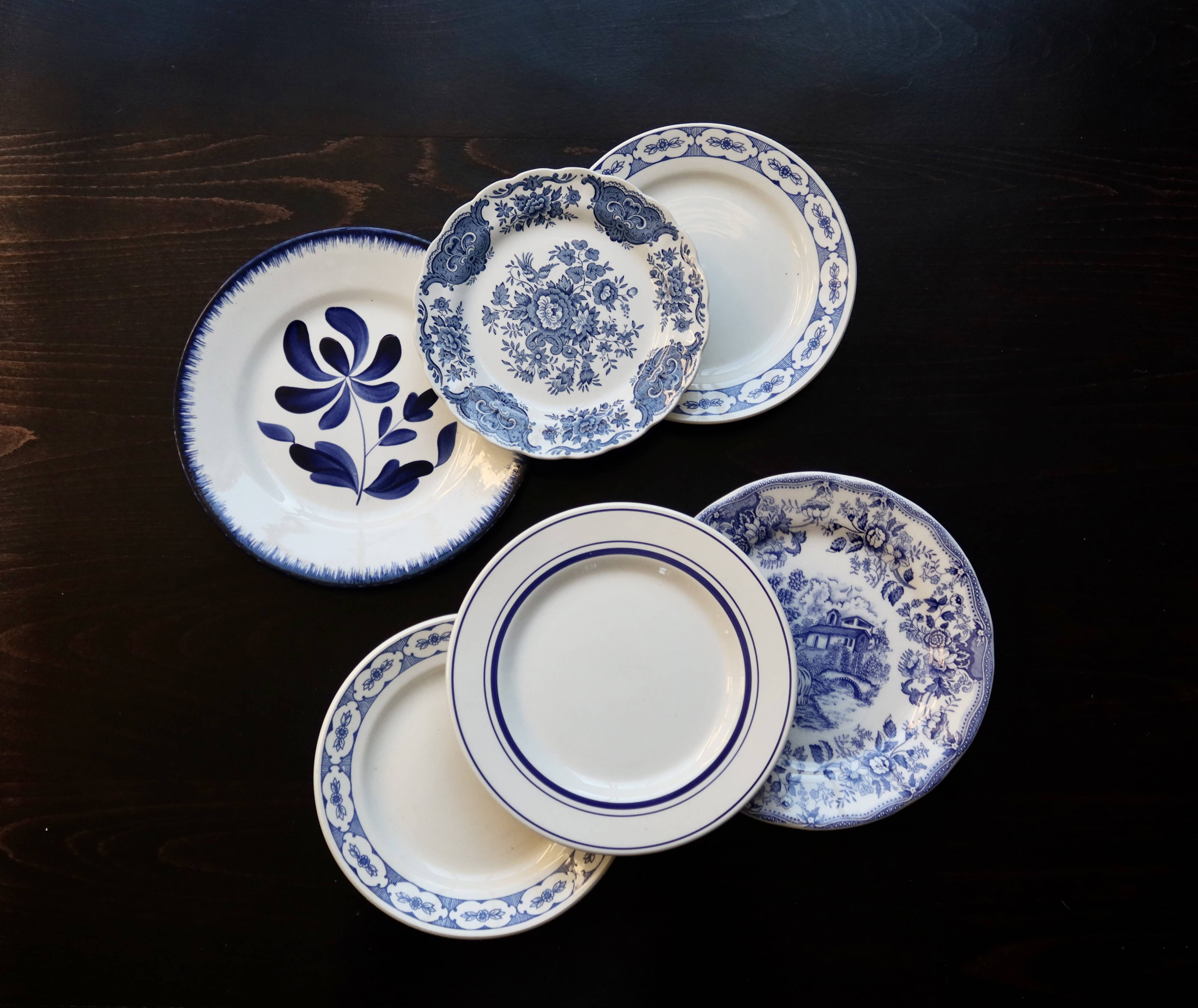 6 vintage mismatched blue and white porcelain dessert plates