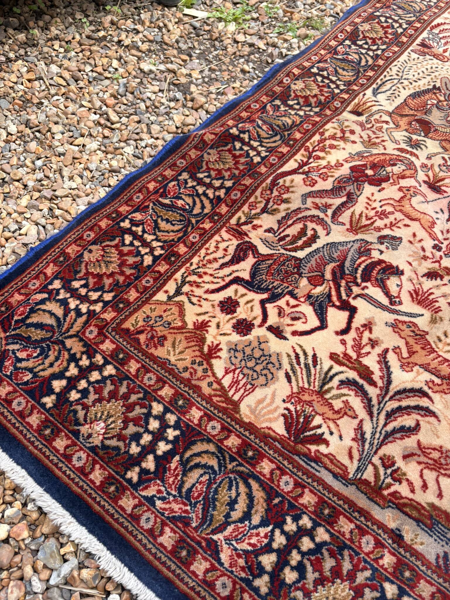 Tapis persan ispahan fait main scène chasse royale laine coton 160x110cm