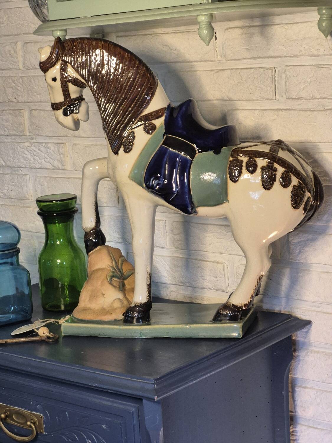Horse statuette