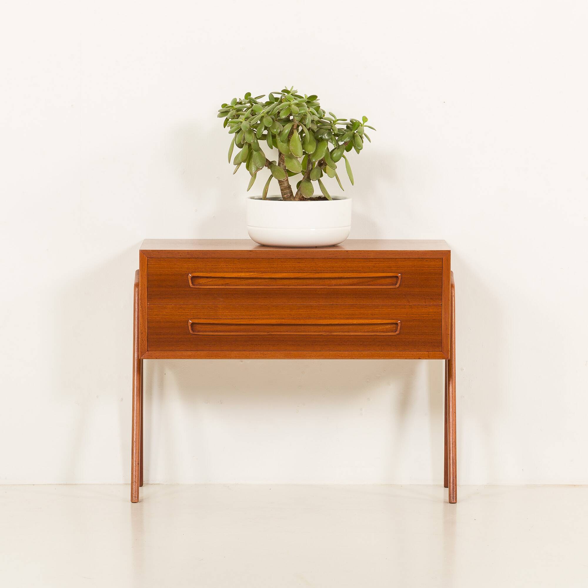 Danish petite teak dresser by Svenstrup Mobler, 1960s