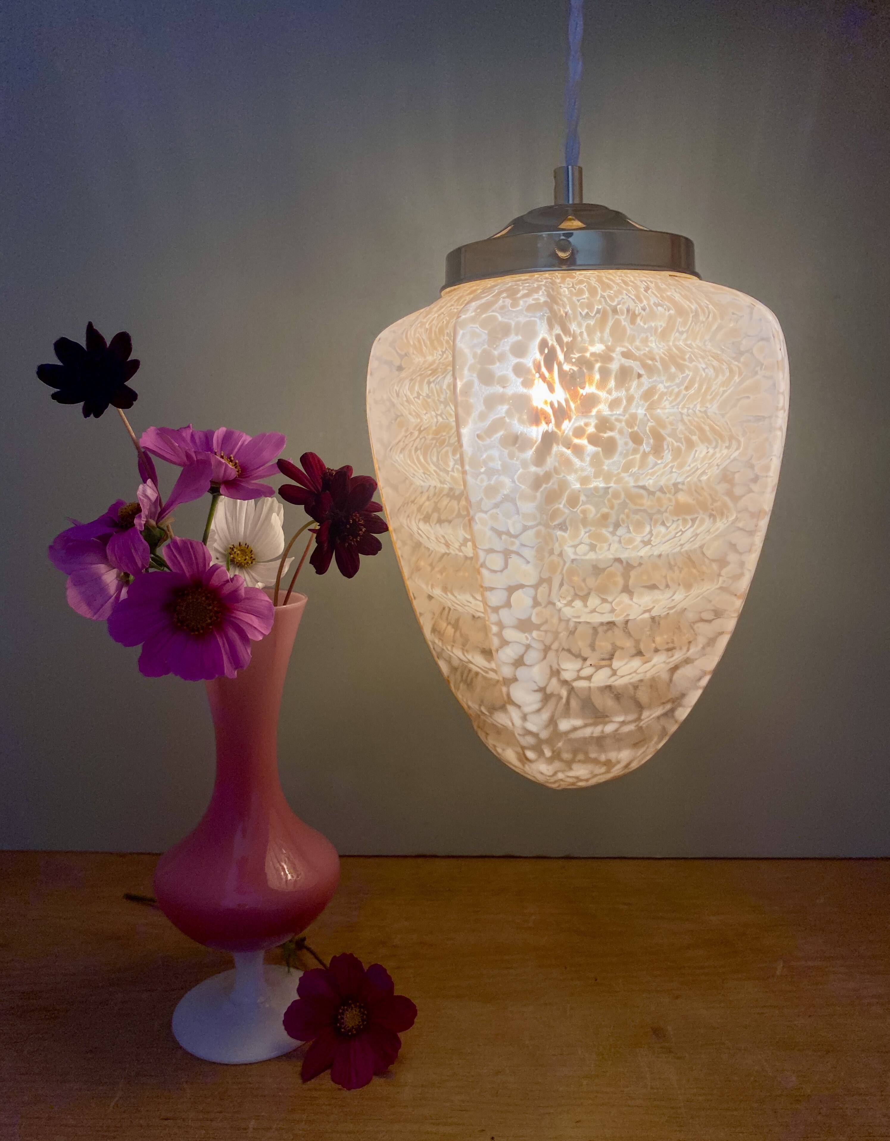Vintage art deco globe pendant light in pink clichy glass