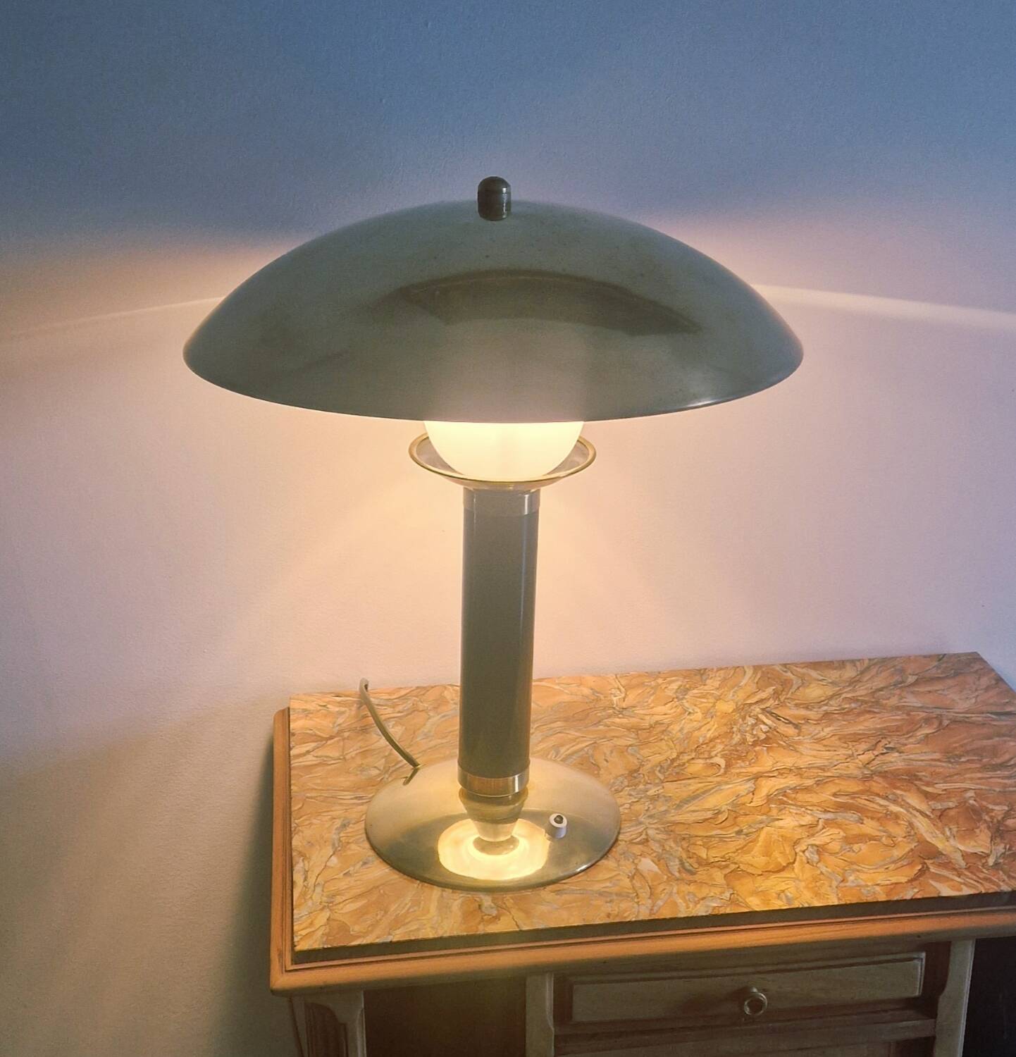 JUMO 350 Grand Luxe lamp - Brass and plexiglass - 1960s