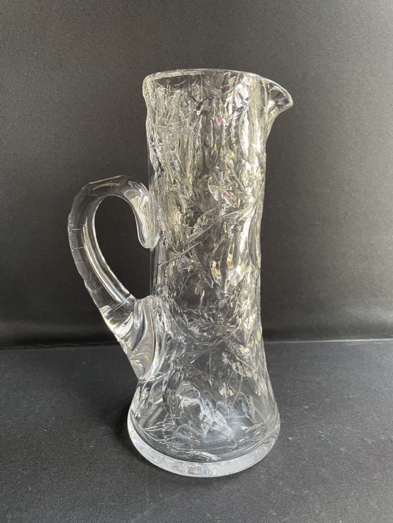 Lemonade pitcher – Blown and cut crystal - Vintage