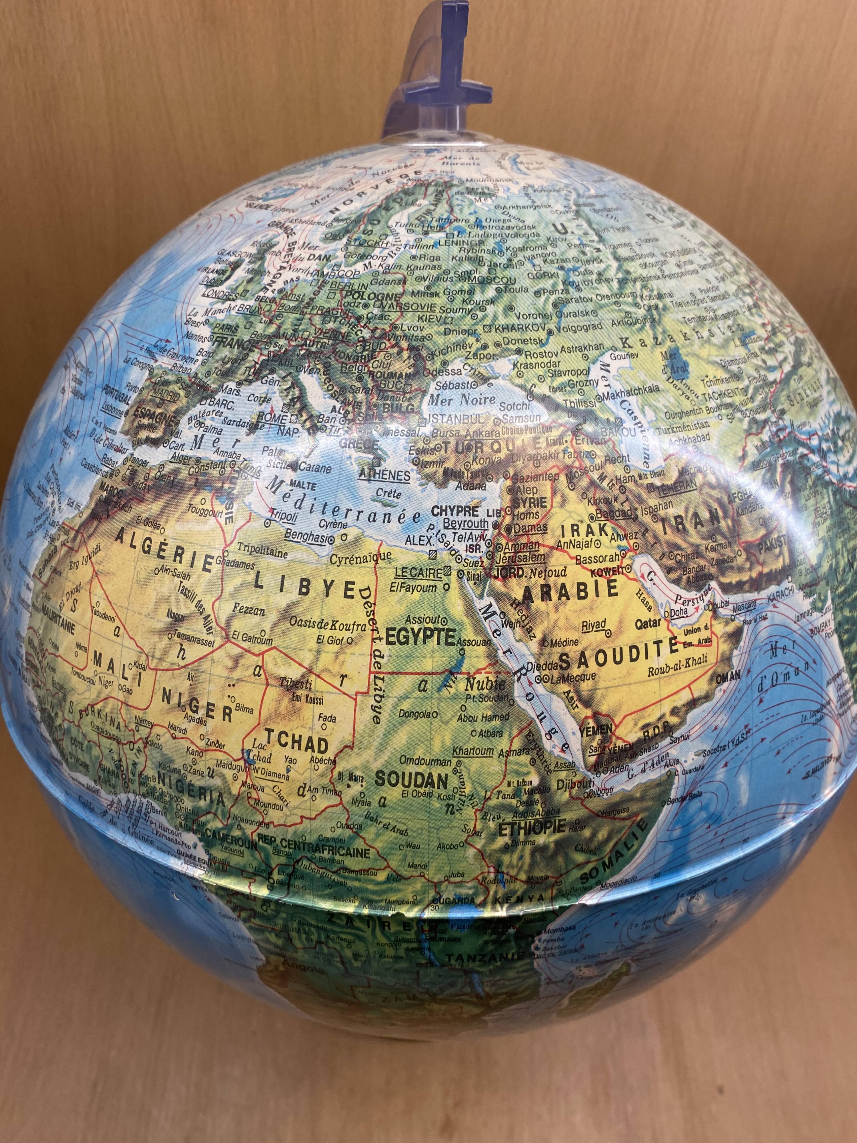 Terrestrial globe 80s