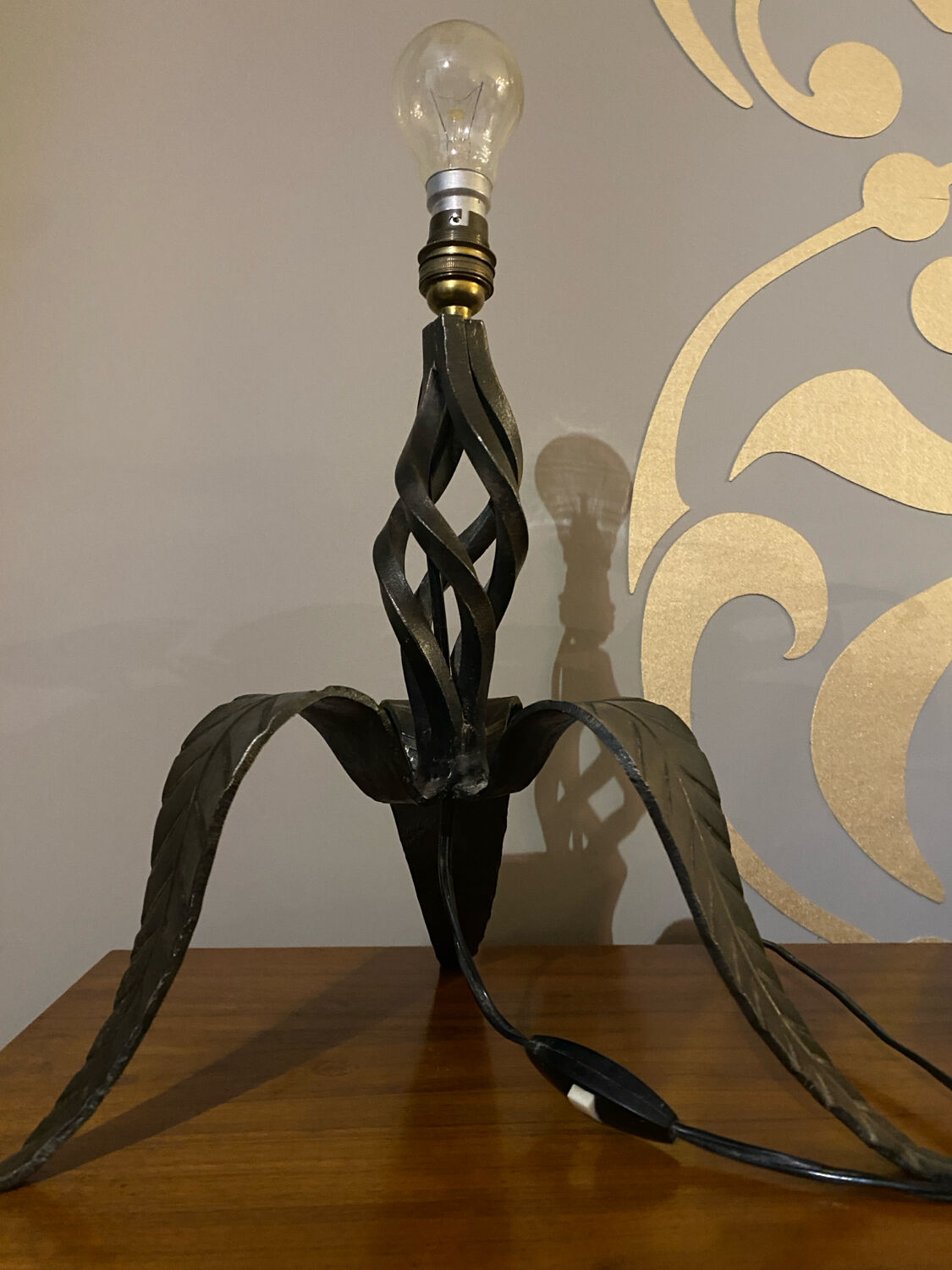 Wrought iron table lamp