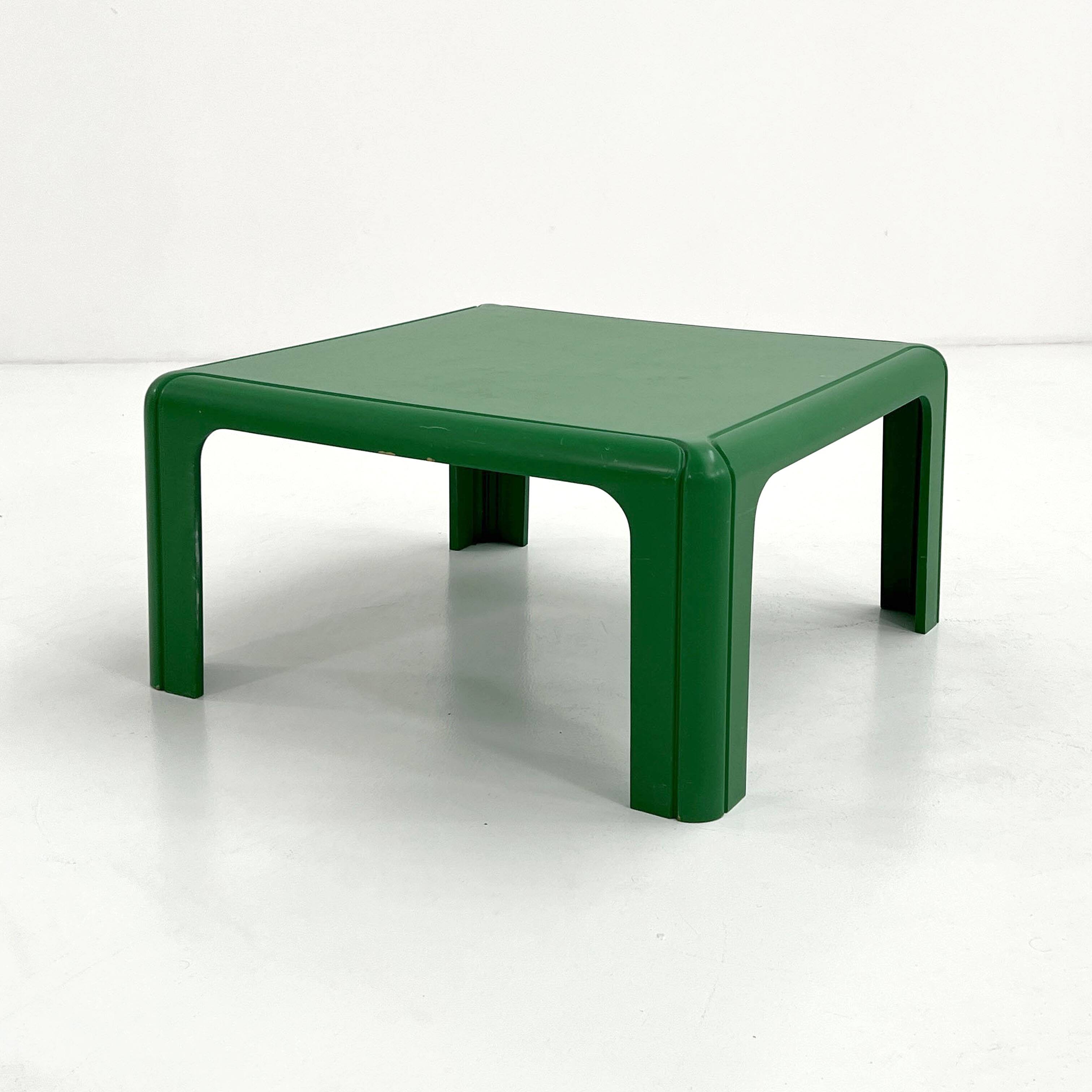 Green coffee table model 4894 by Gae Aulenti for Kartell, 1970