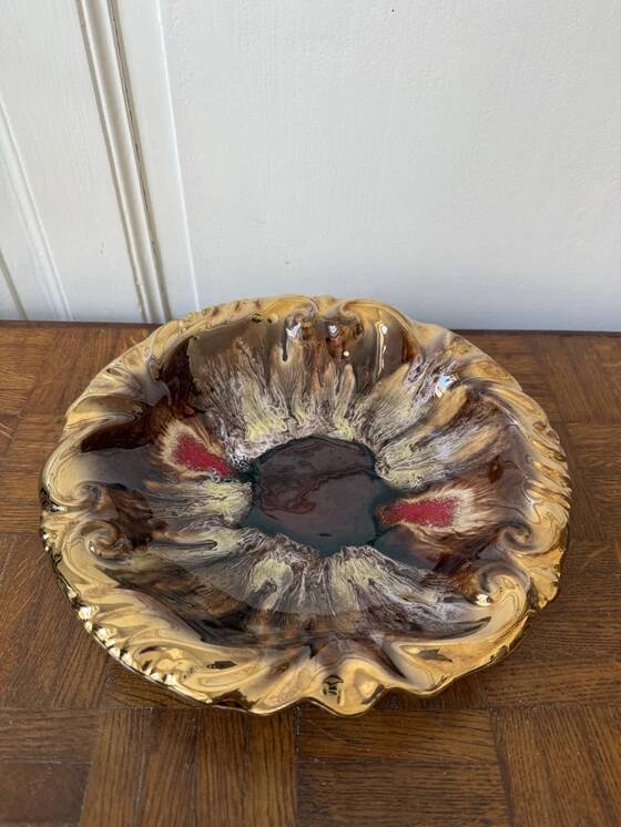 Vallauris style decorative plate