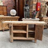 Joiner's workbench from the early 20th century.