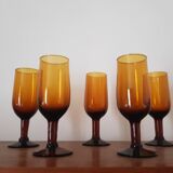 Set of 5 amber stemmed glasses