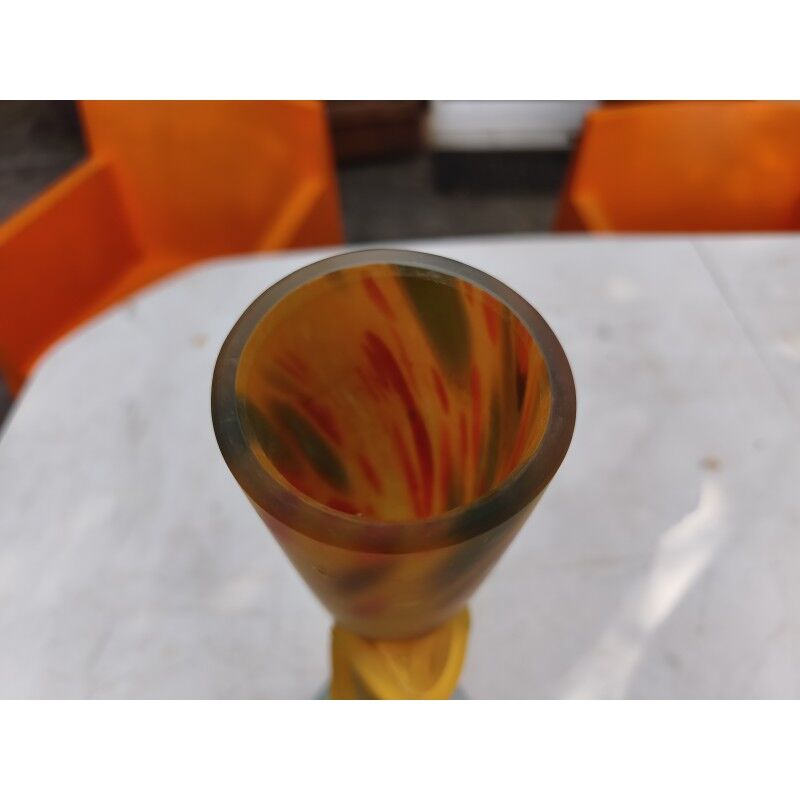 Vase soliflore en pâte de verre