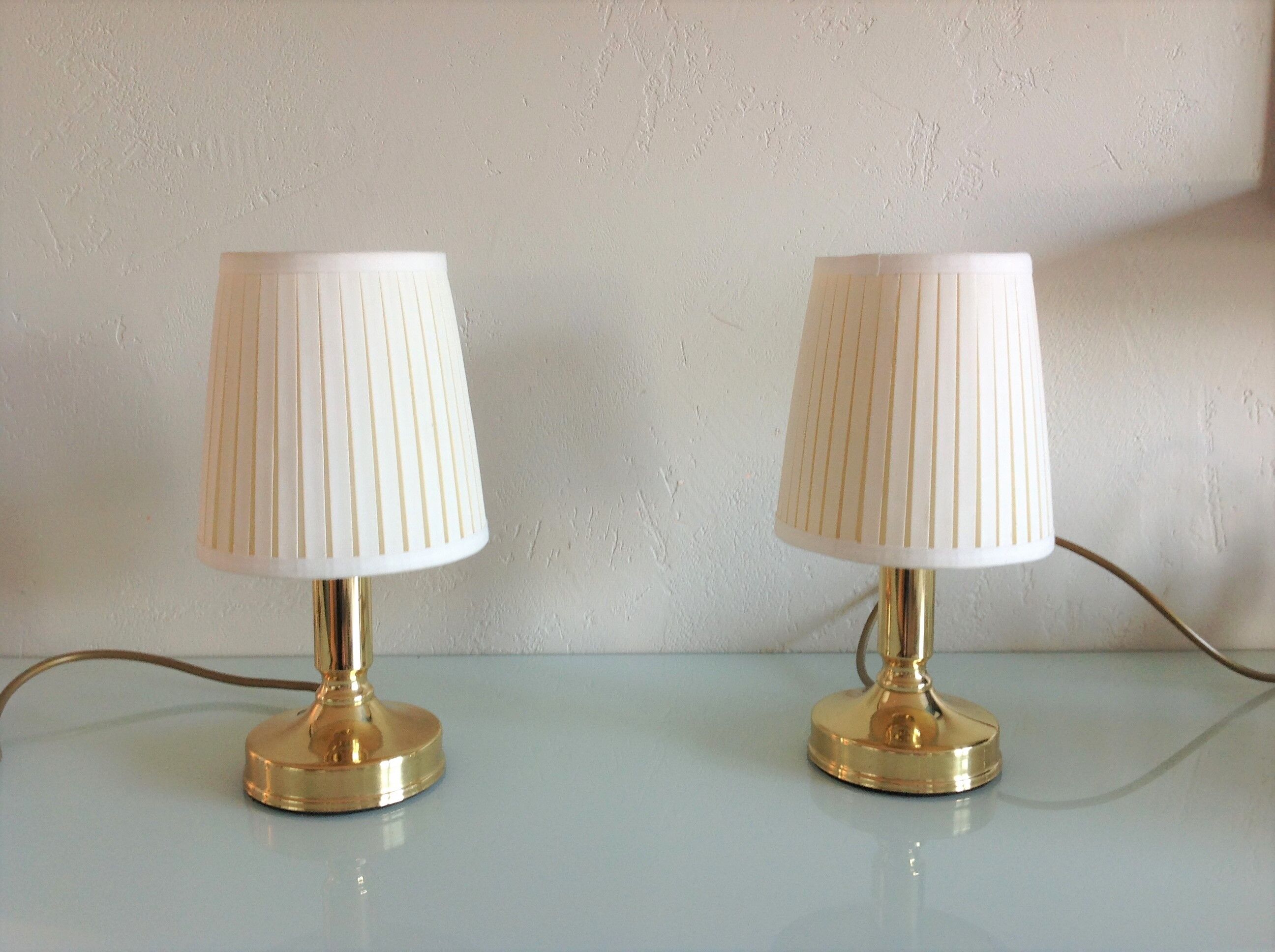 Pair of bedside lamps in golden metal and lampshade creme / vintage years 60-70