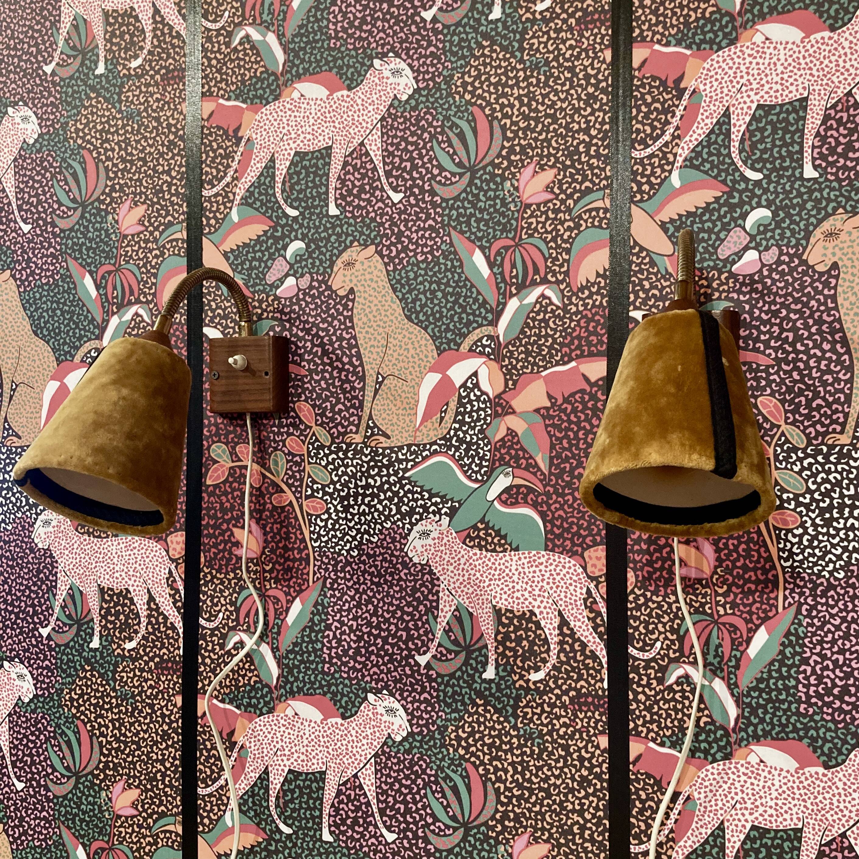 Paire d'appliques design scandinave 1950.