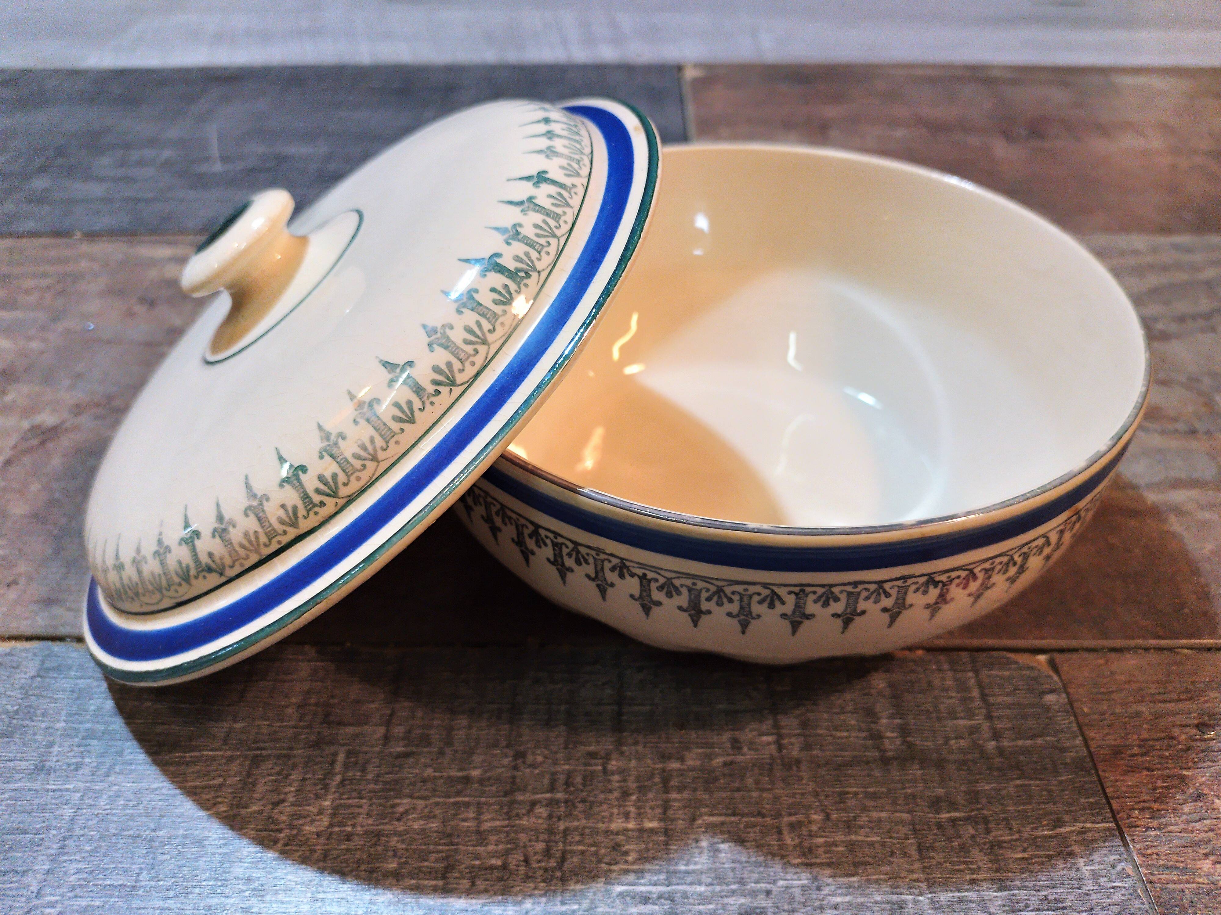 Candy box St Amand 1930s