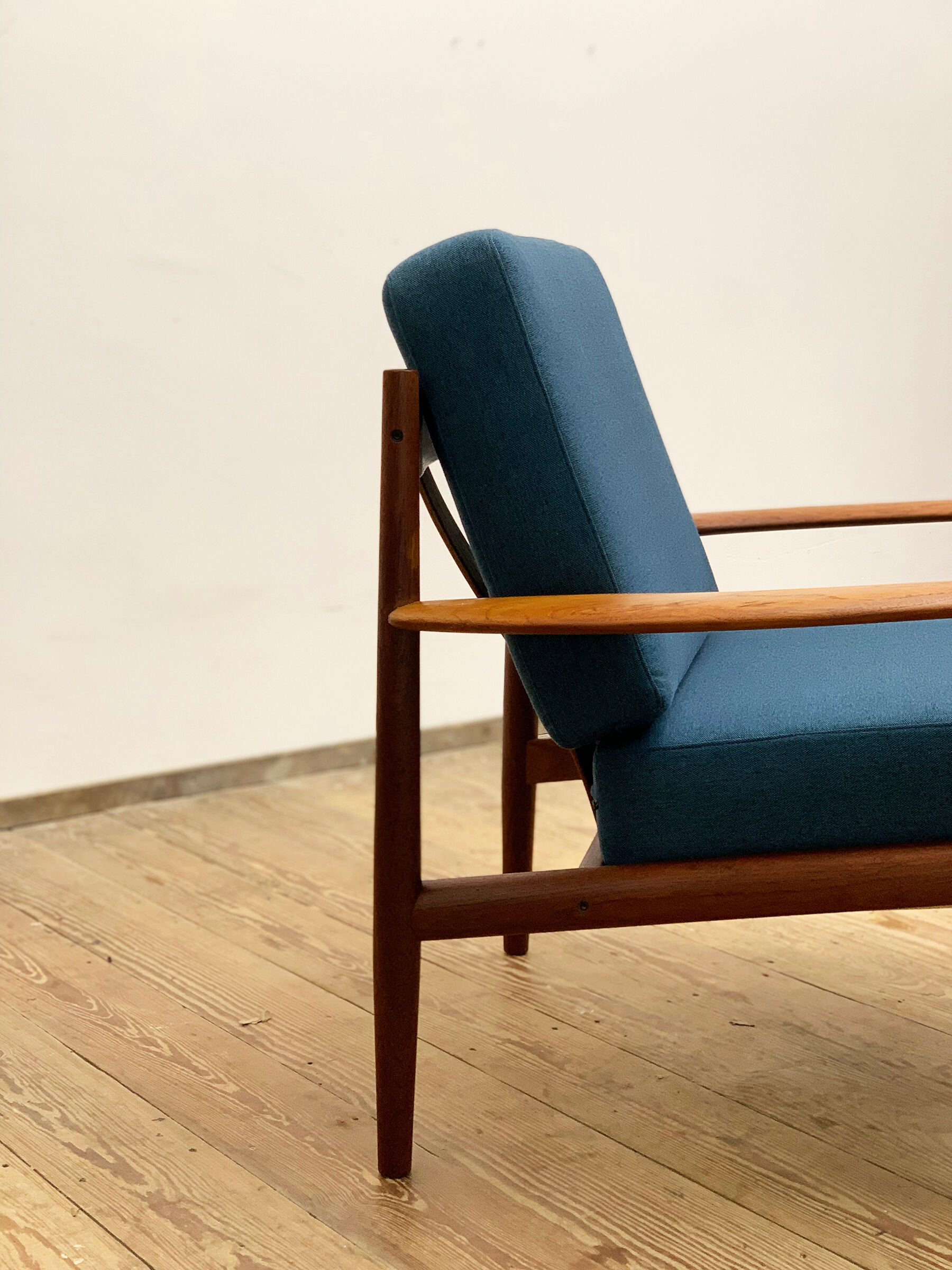 Armchair by Grete Jalk for France & Son, Danish Design, 1950er