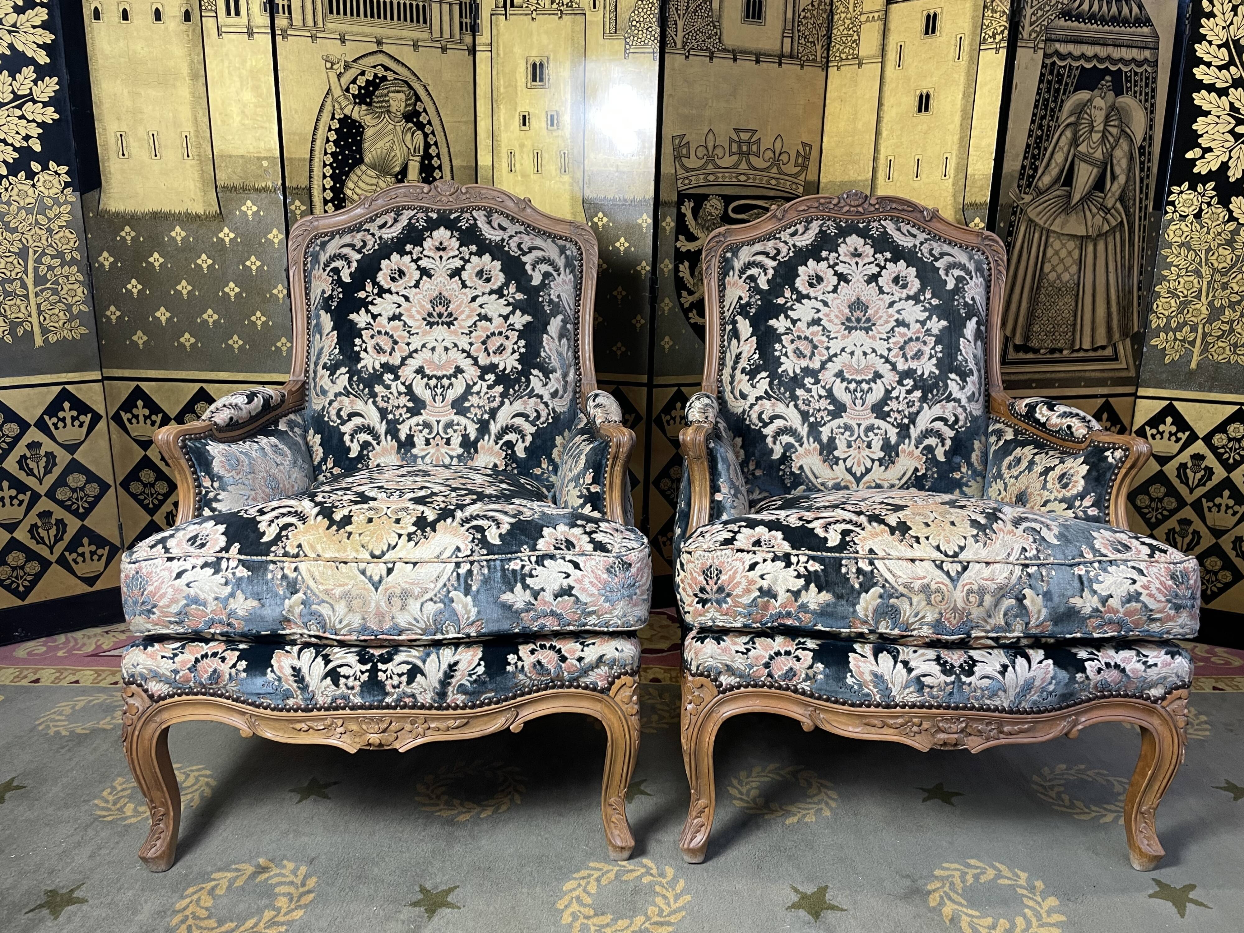 Pair of Louis XV style shepherdesses