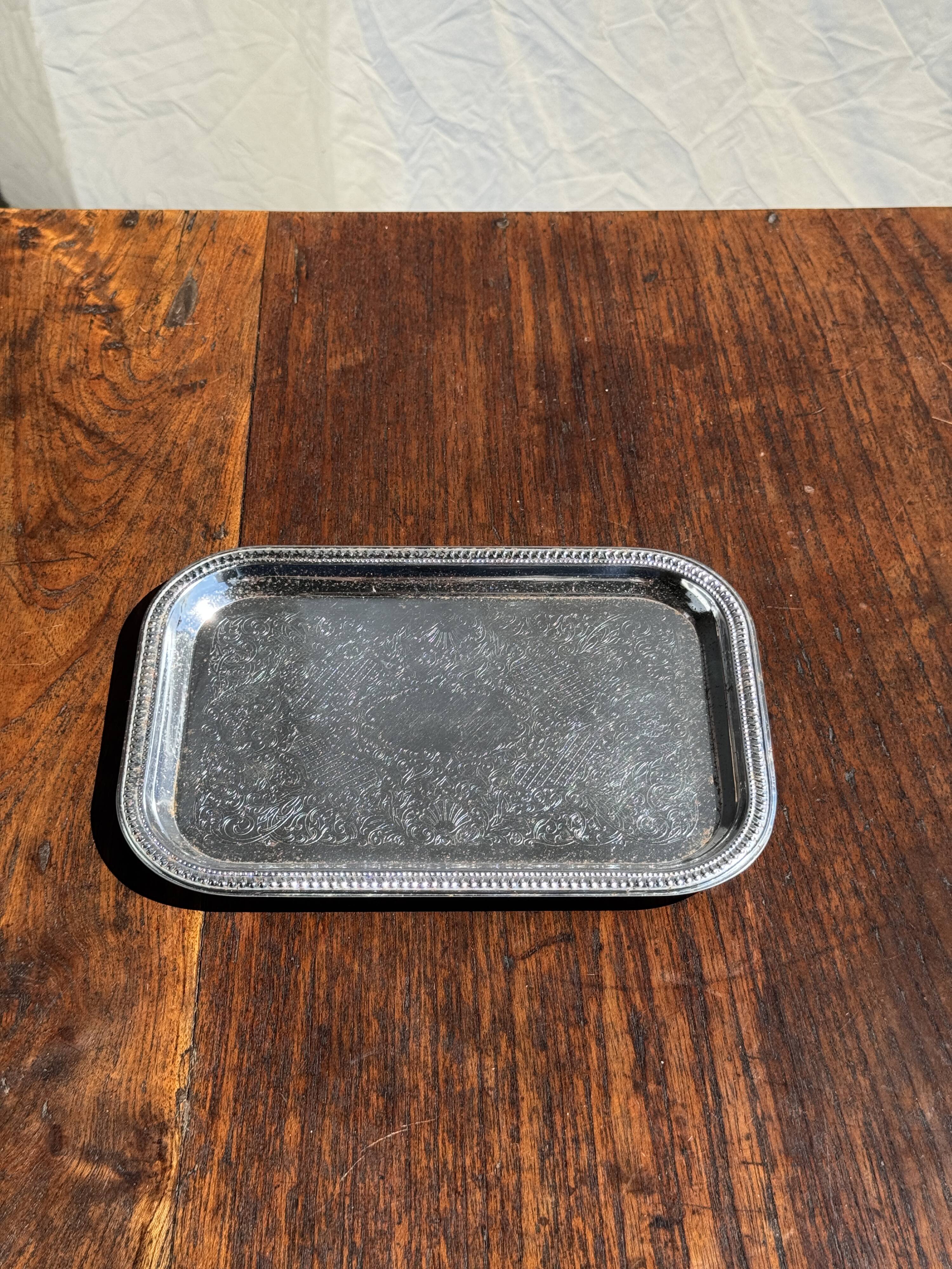 Small engraved silver metal tray L22