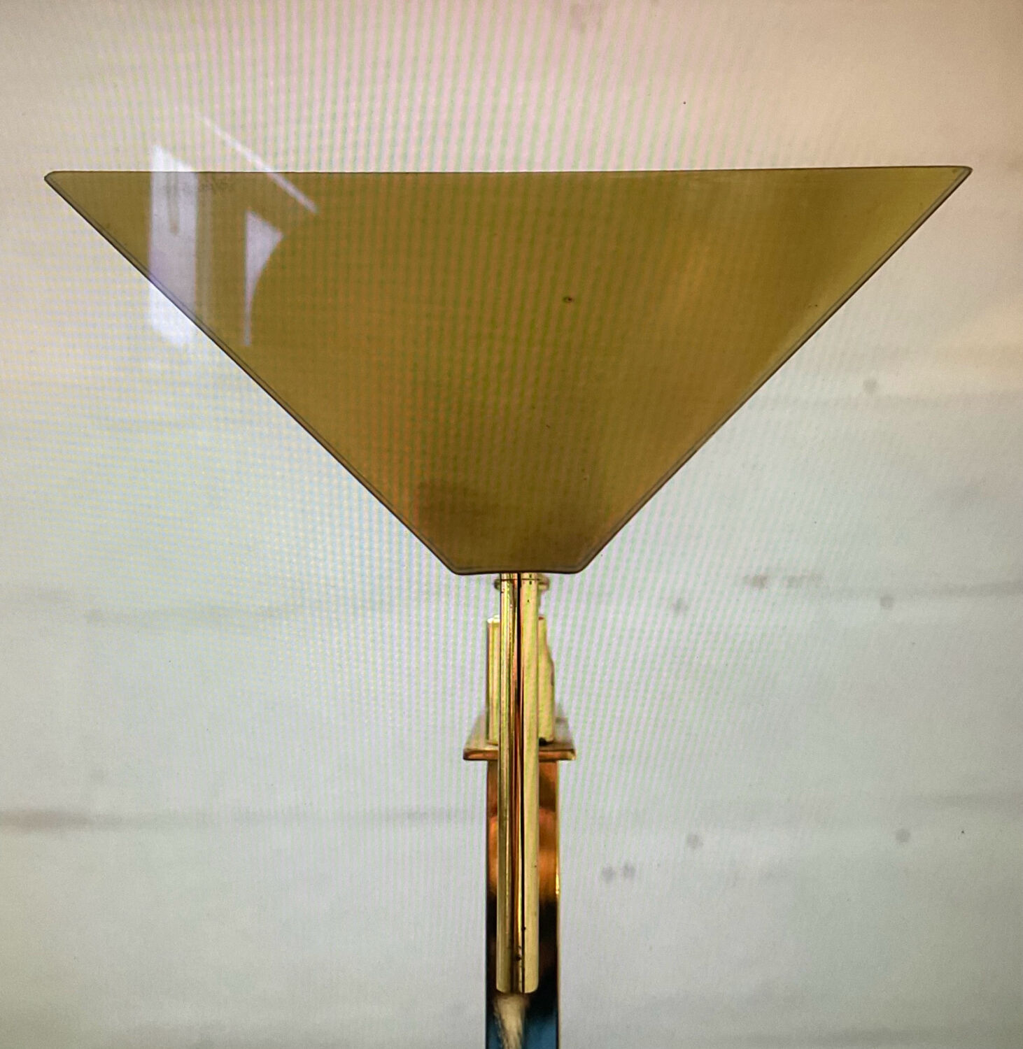 Deknudt House Hollywood Regency floor lamp in gold brass