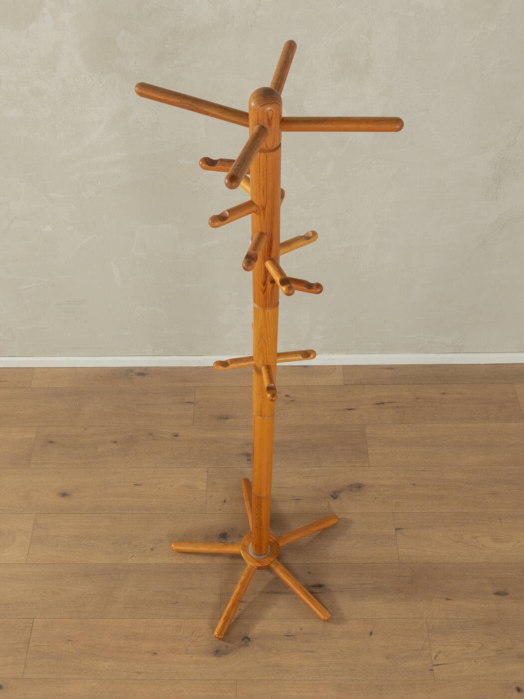 Porte-manteau en bois des années 80