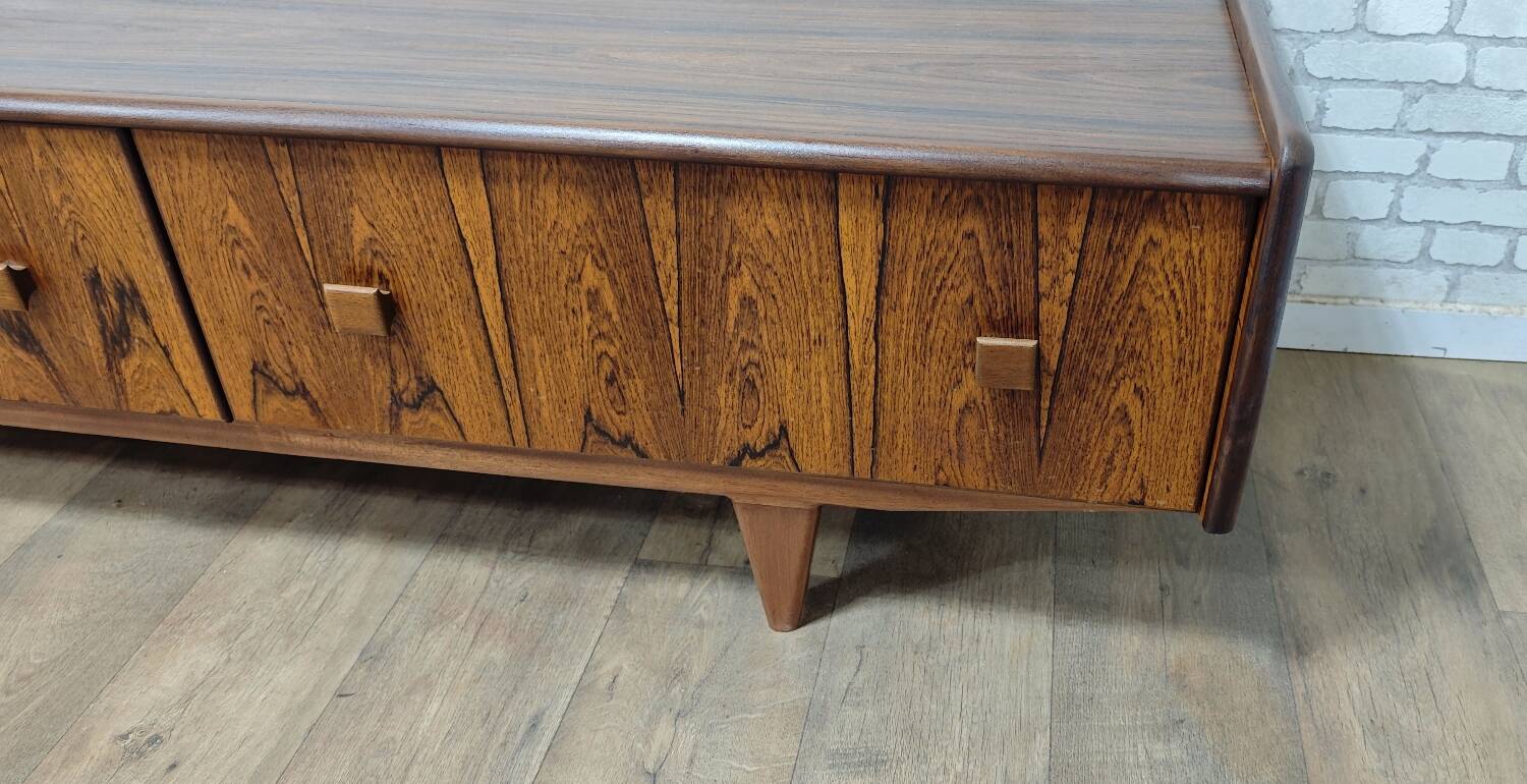 Vintage Scandinavian sideboard in rosewood 1960