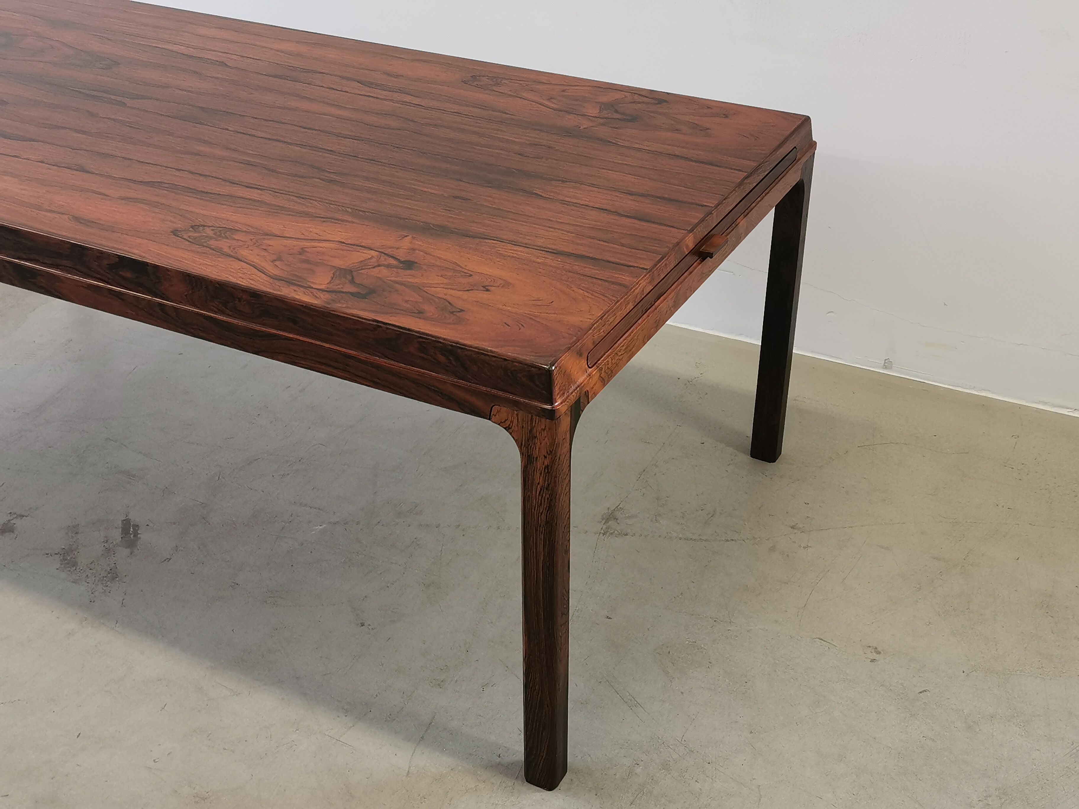 Scandinavian rosewood coffee table Johannes Andersen for Trensum