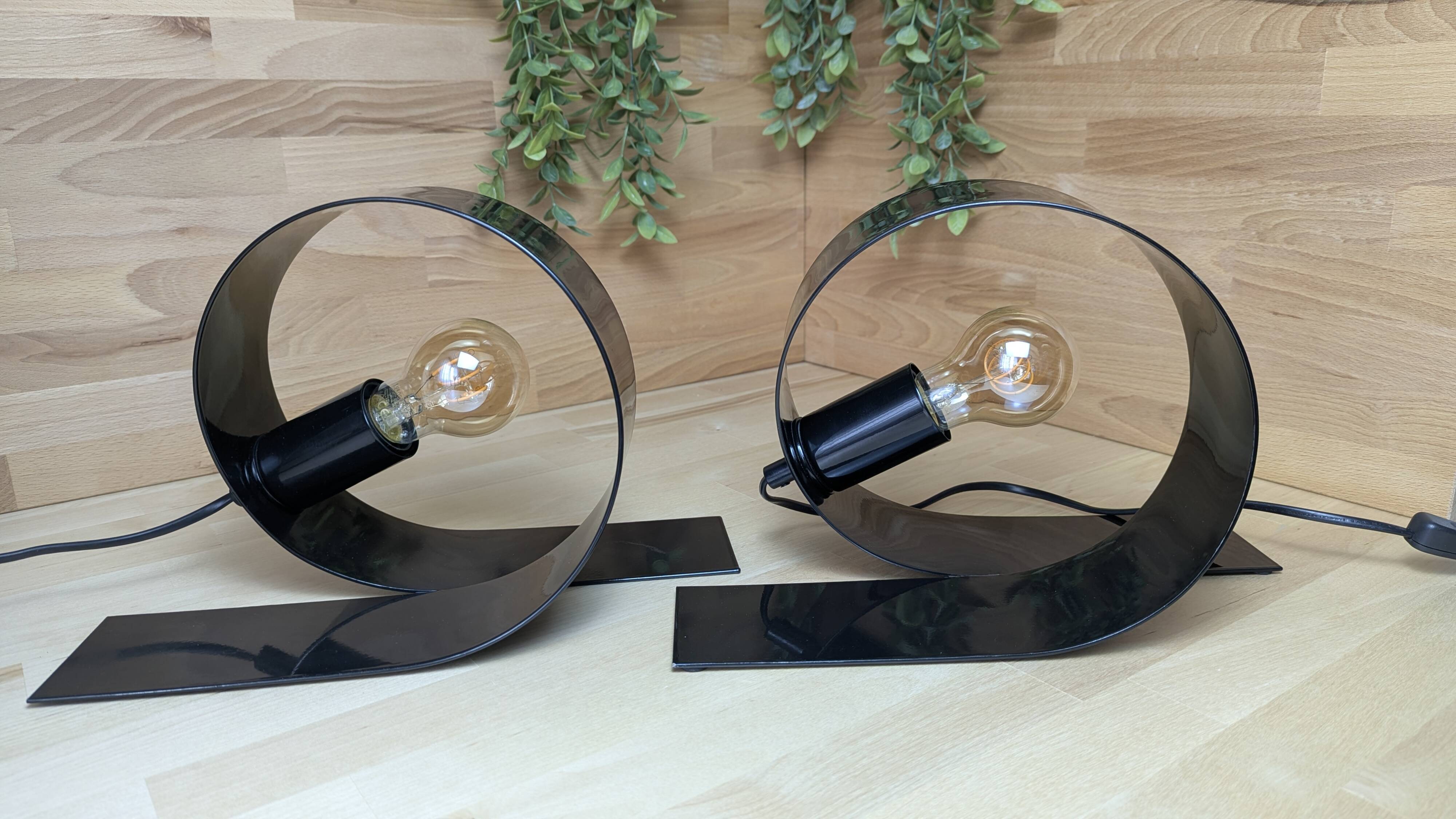 Pair of Massive Looping lamps (L-0132)