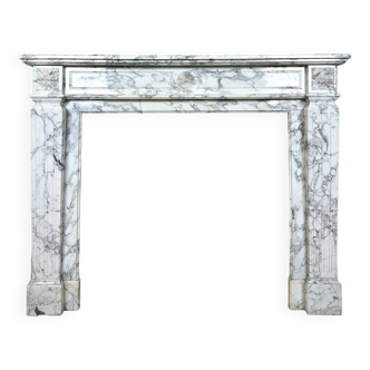 Cheminée de style Louis XVI en marbre