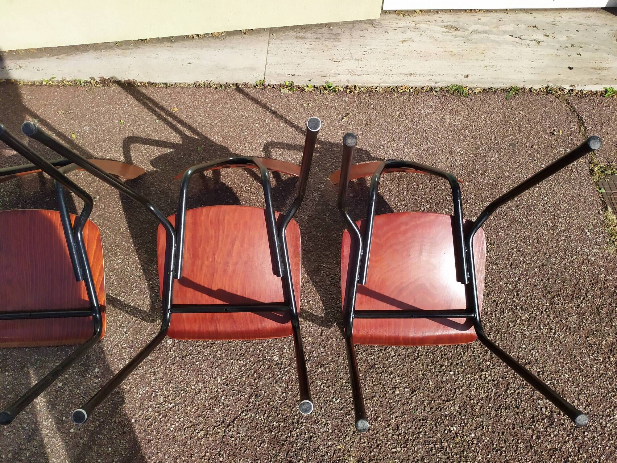 Set of 6 Dutch and metal school chairs - adult