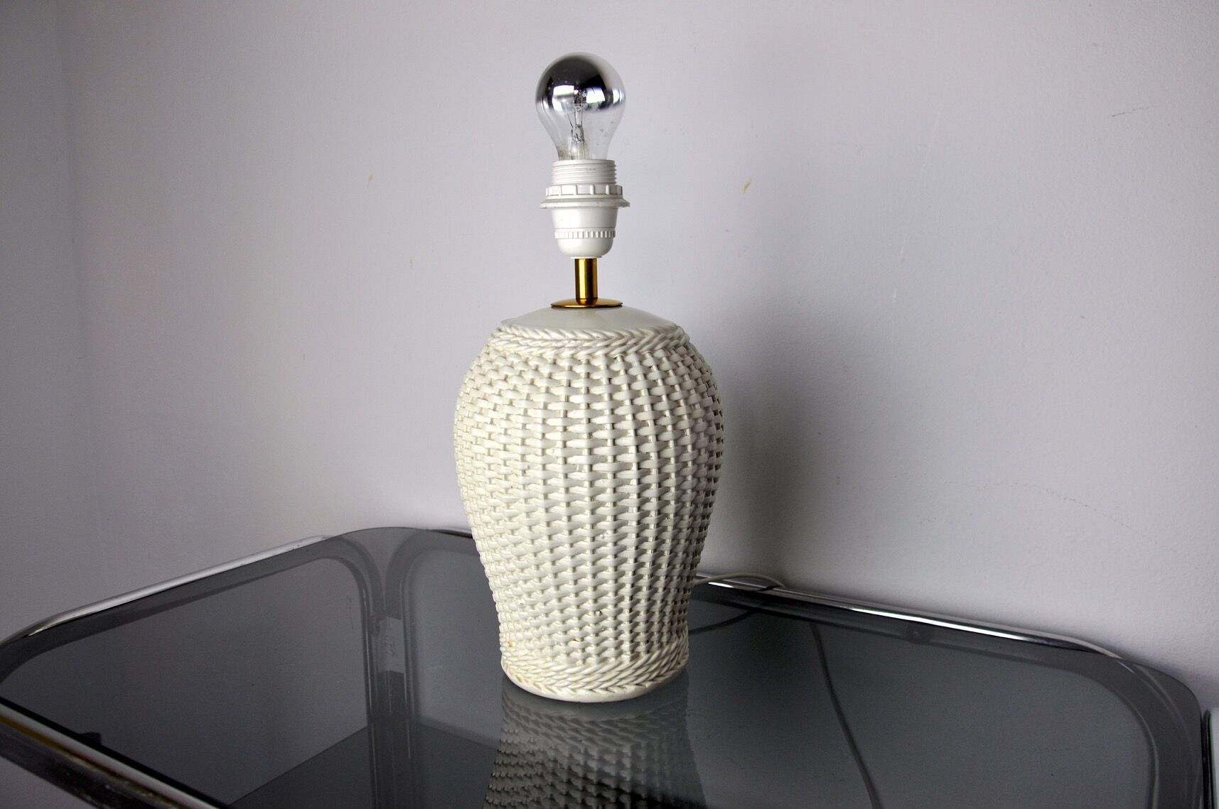 White ceramic "bamboo" lamp, Hollywood Regency, Italy, 1970