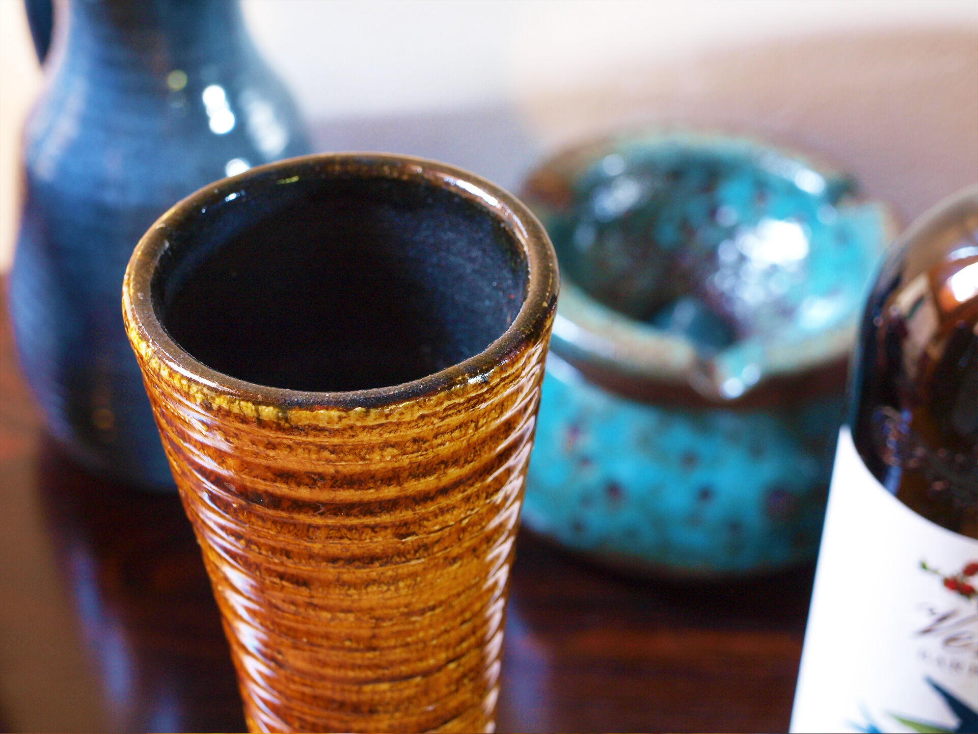 Ceramic vase of Accolay, Gauloises series